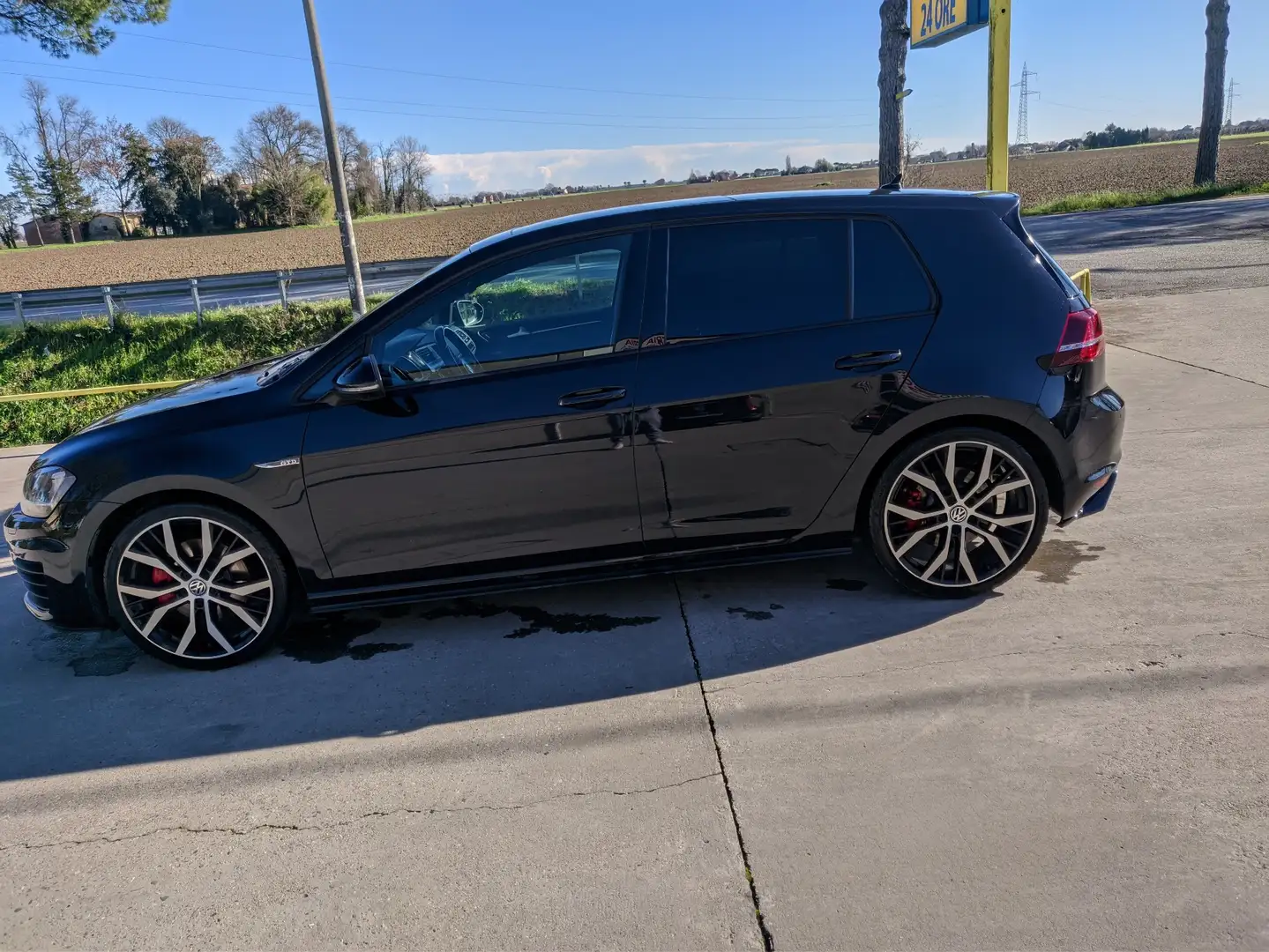 Volkswagen Golf GTD Bluemotion Tech DSG Sport&Sound Noir - 1