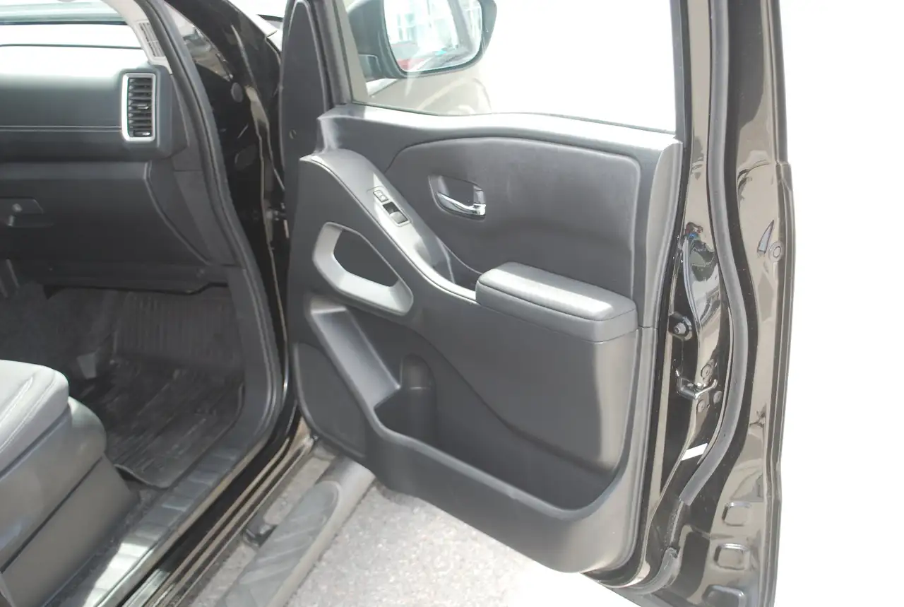 Nissan Frontier fotografie Nissan Frontier