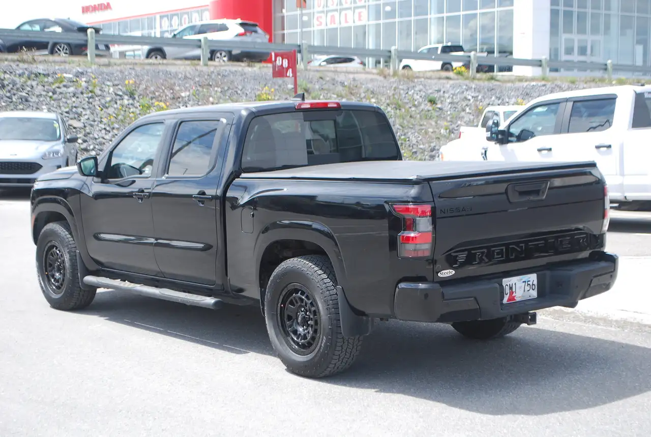 Nissan Frontier fotografie Nissan Frontier