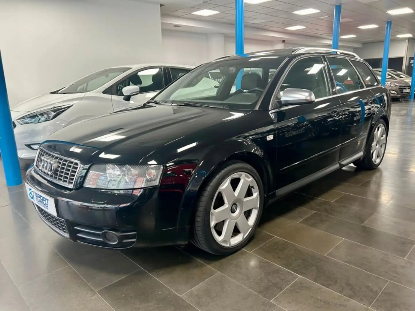 Audi S4 4.2 V8 quattro Zwart - 1