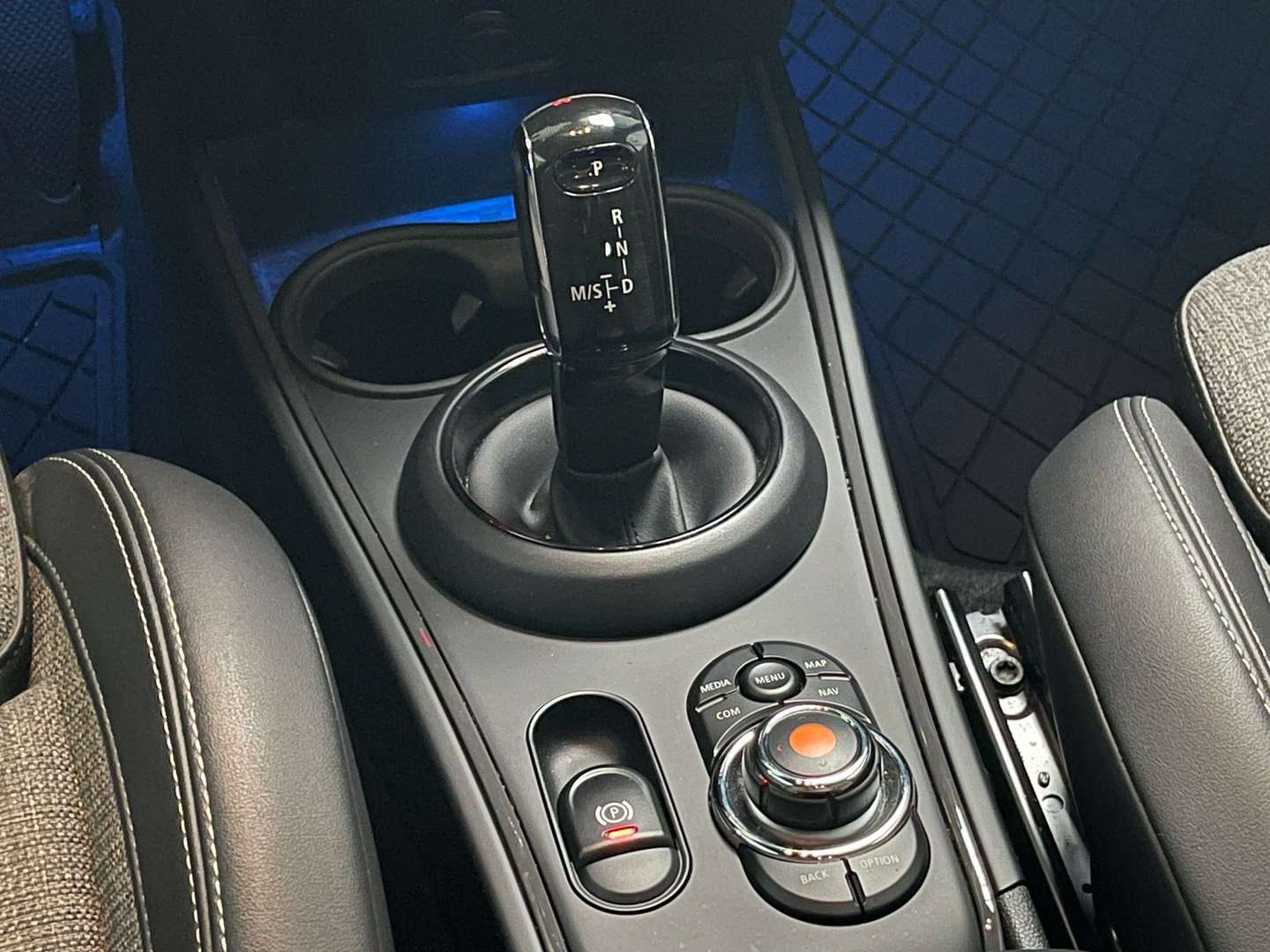 Mini Countryman ONE - 2019 - Joinsteer - #12