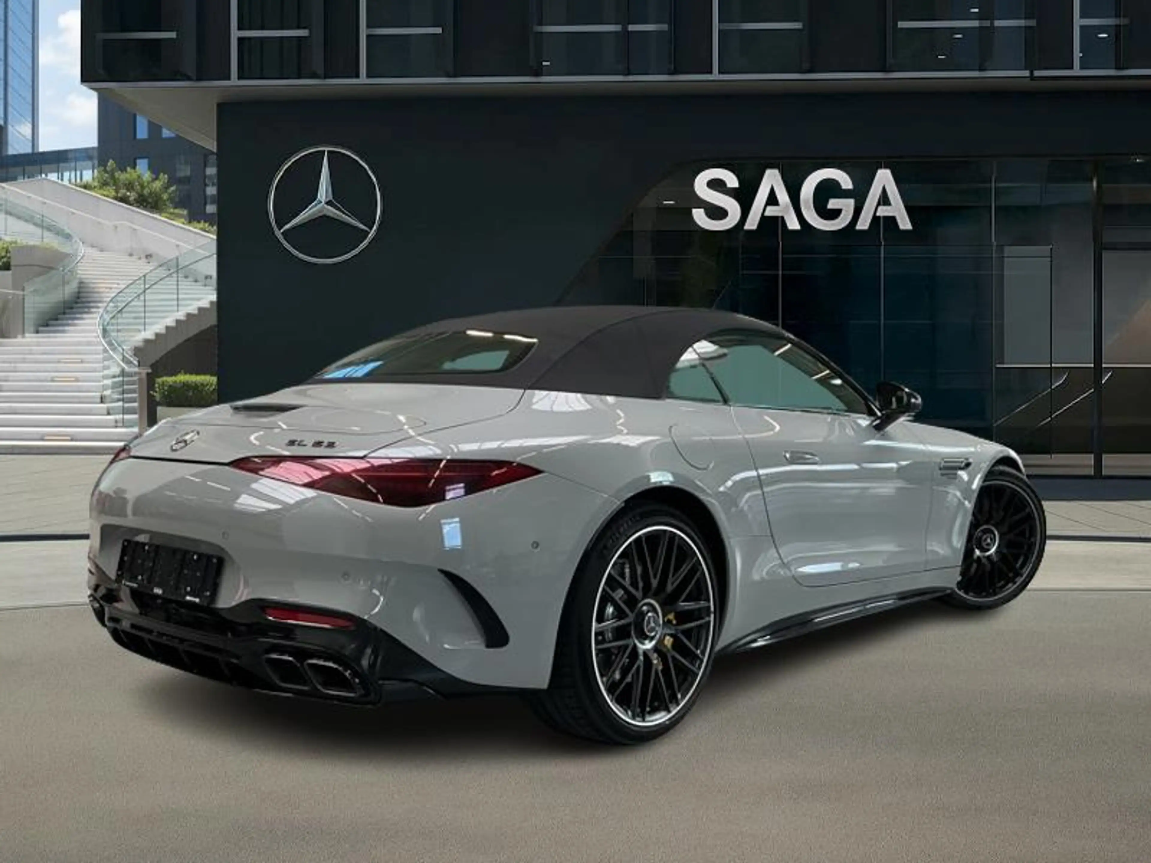 Mercedes-Benz SL 63 AMG 4MATIC+ — photo 2