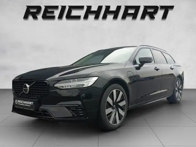 Volvo V90 Ultra, T6 AWD Plug-in Hybrid, Elektrisch/Benzin, Dark