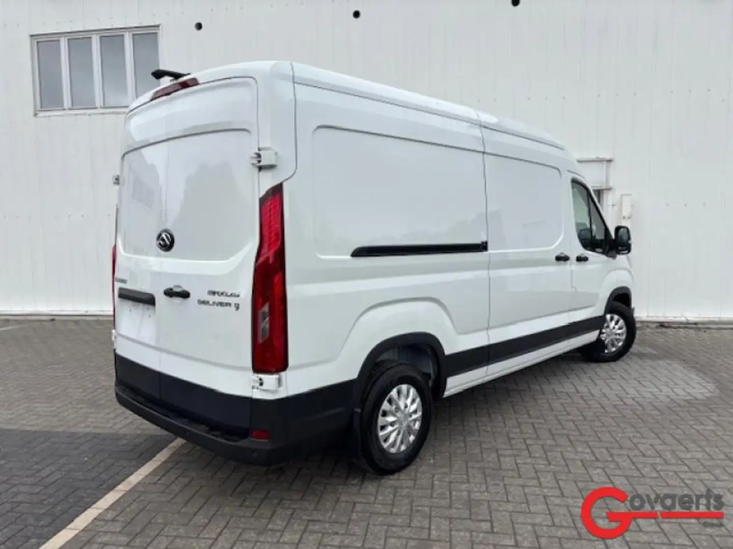 Maxus Deliver 9 2.0 HDi L3H2 Luxury 147PK Man6 Blanc - 2