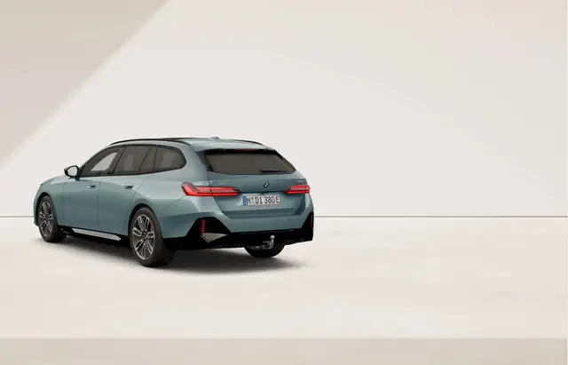 BMW I5 view 10