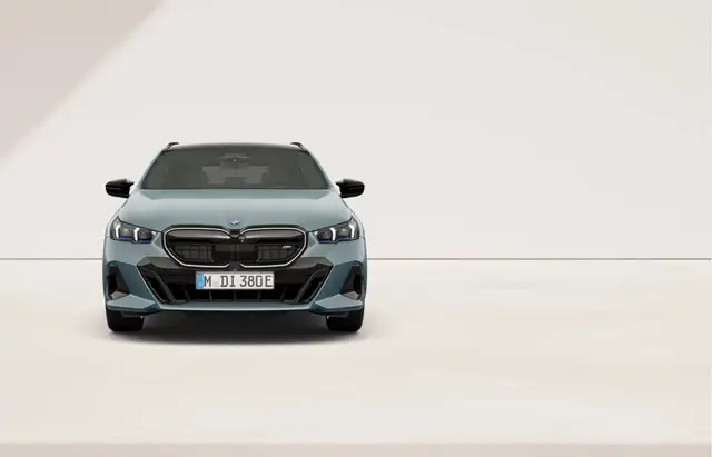 BMW I5 view 5