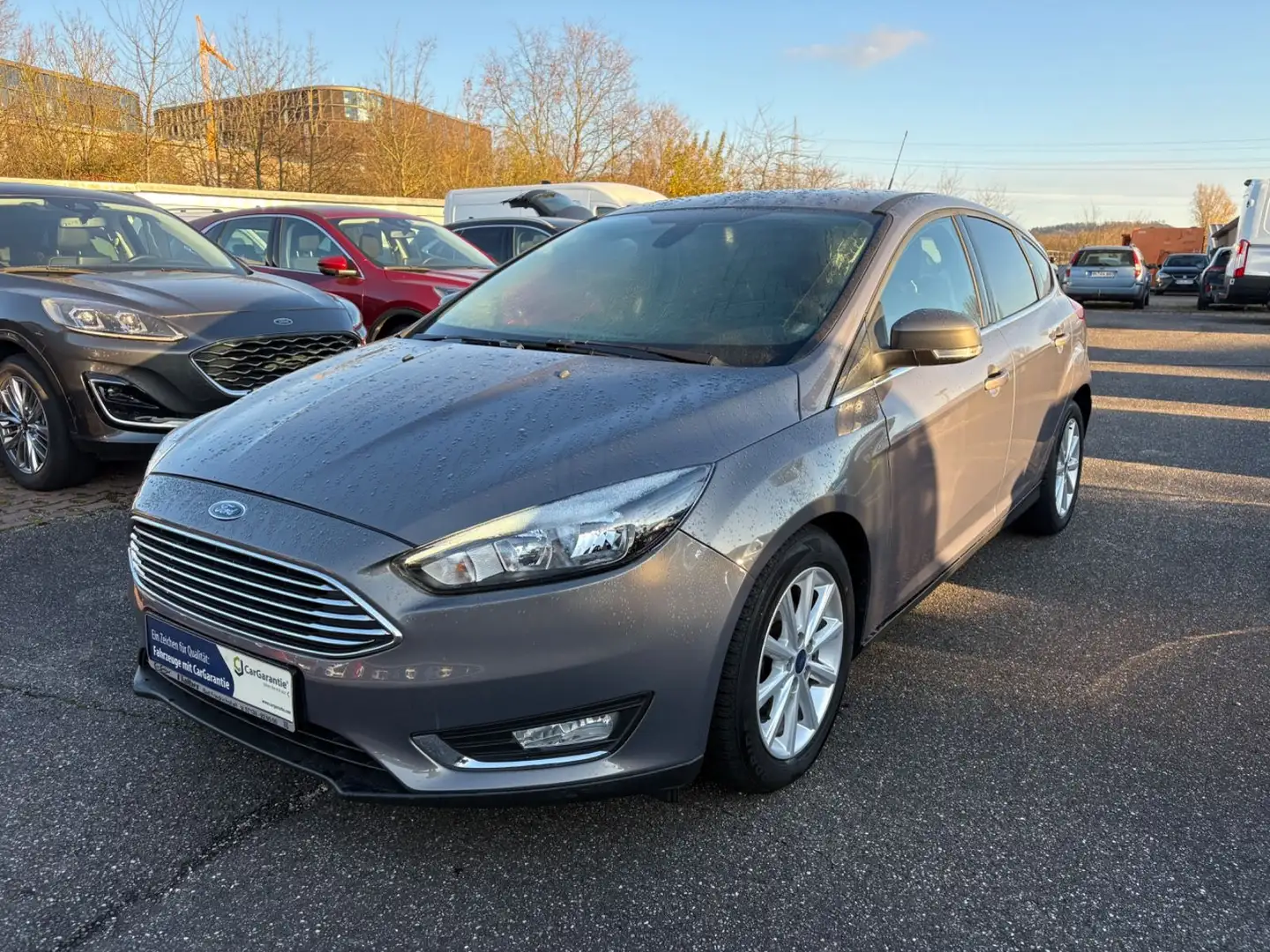 Ford Focus 1,0 EcoBoost Titanium+Zahnriemen neu Brun - 2