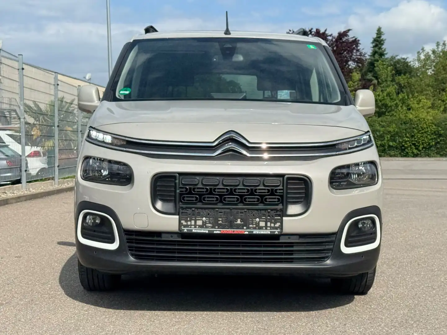 Citroen Berlingo Shine M *LED*360grad*PANO*Spurhalte*HUD Grau - 2