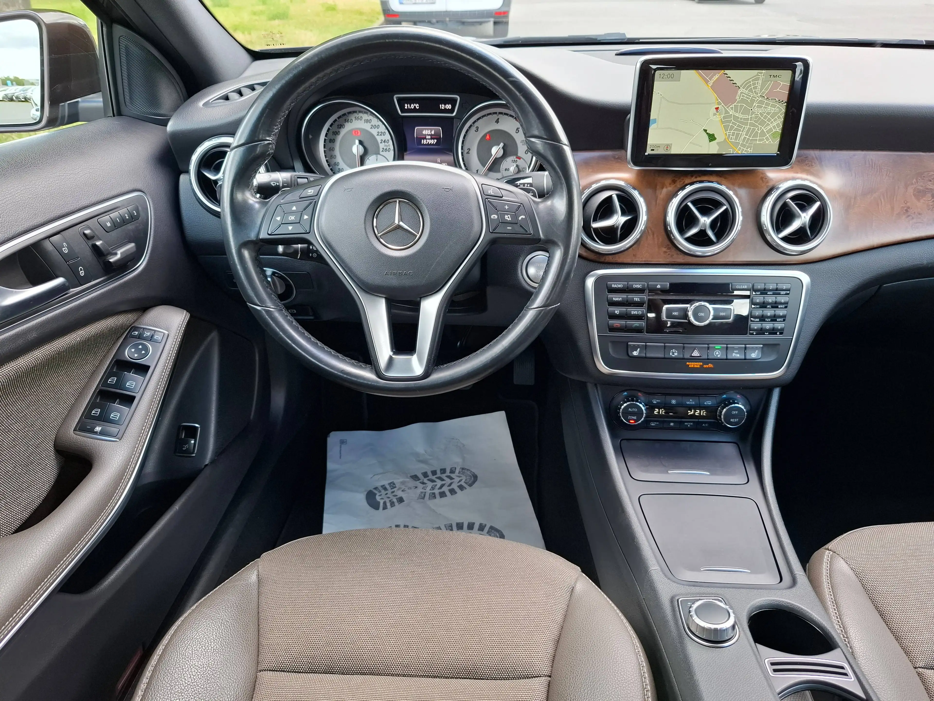 Mercedes-Benz GLA 220 GLA 220 CDI / d (156.903) — photo 13