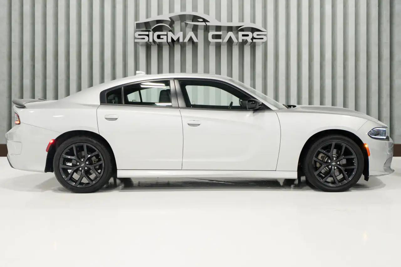 Dodge Charger снимка Dodge Charger