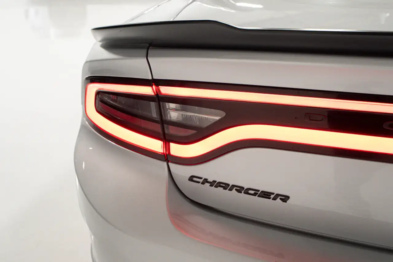 Dodge Charger снимка Dodge Charger