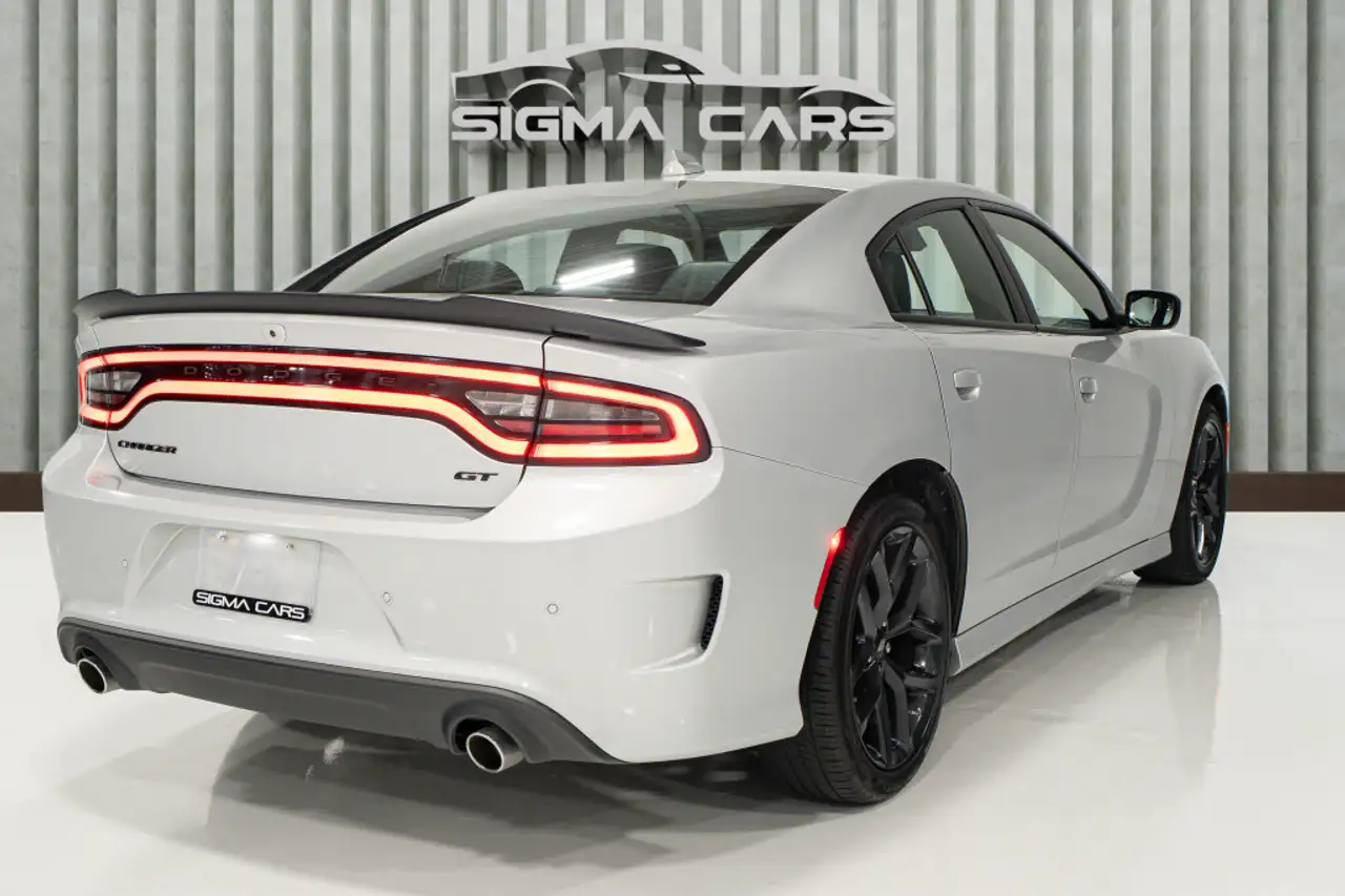 Dodge Charger снимка Dodge Charger