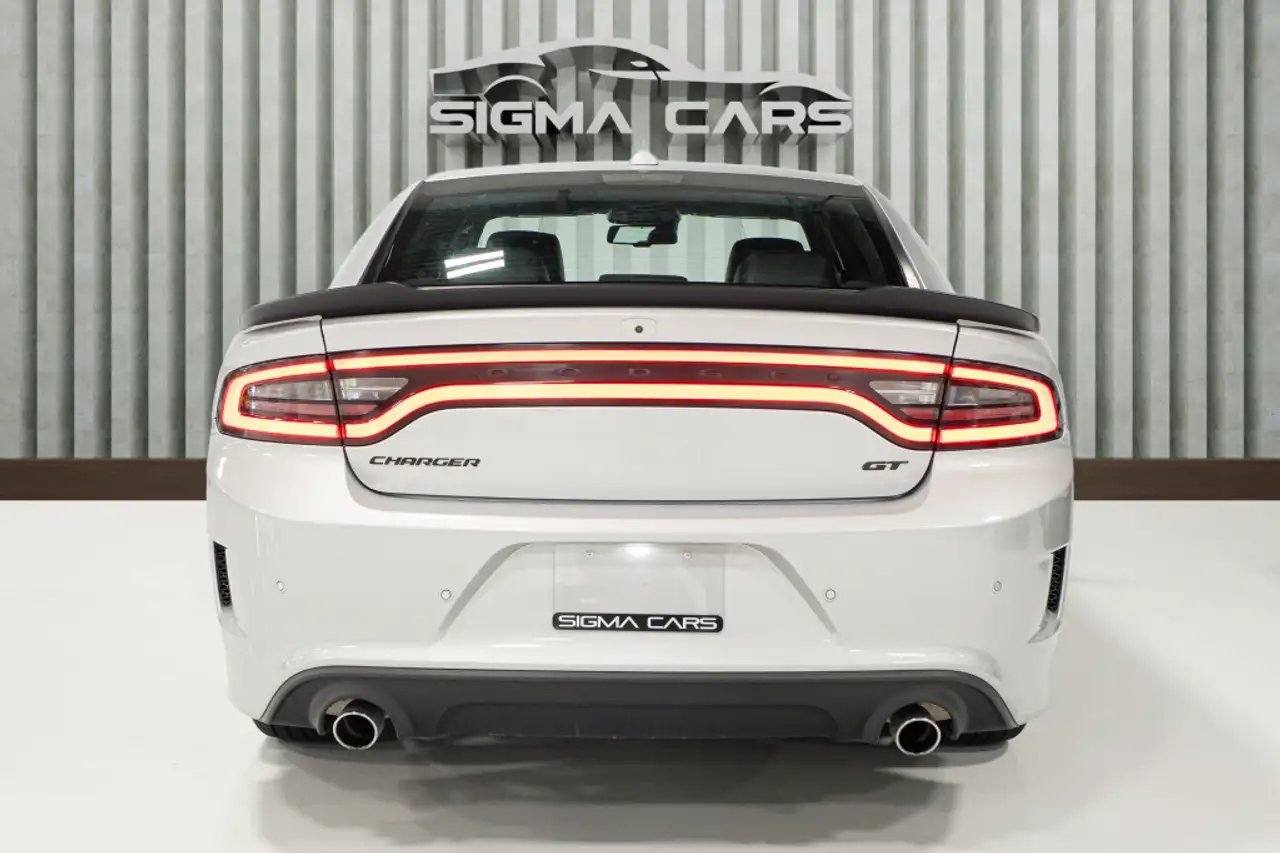 Dodge Charger снимка Dodge Charger