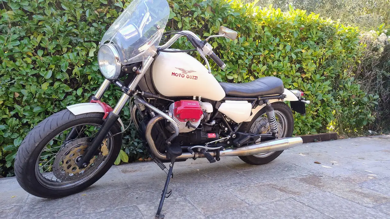 Moto Guzzi California 1100