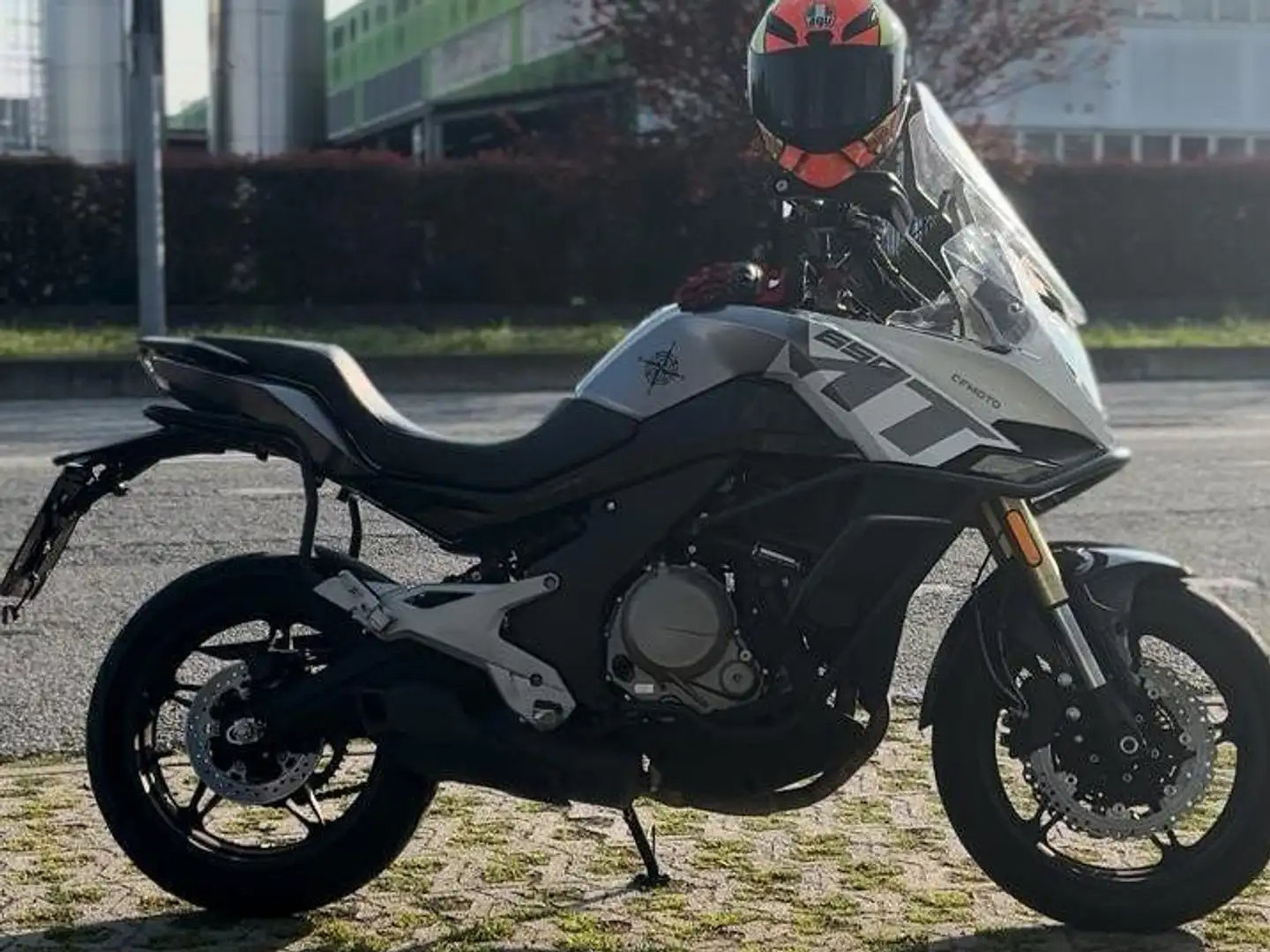 CFMOTO 650 MT Turismo Bianco - 1