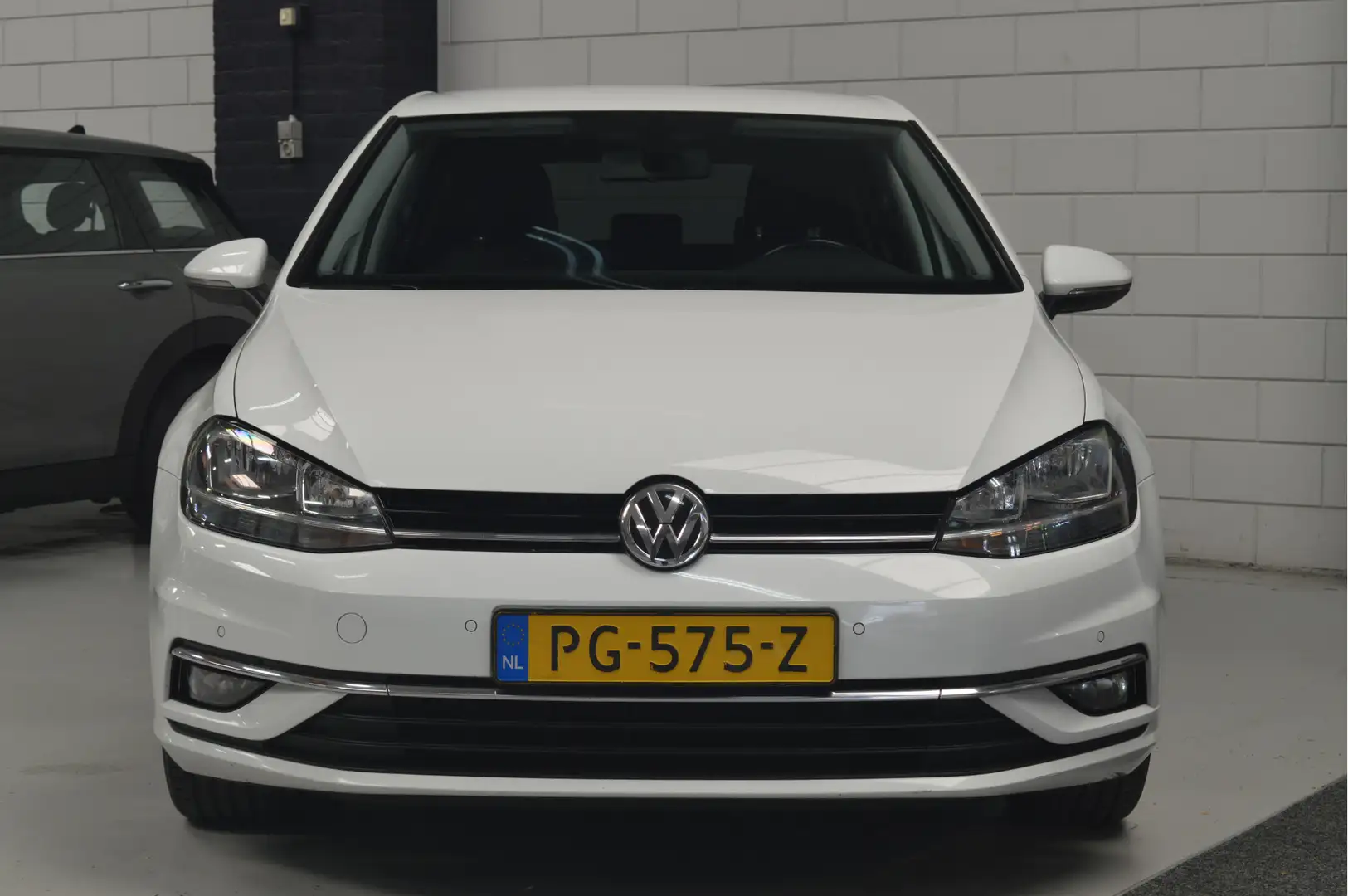 Volkswagen Golf 1.0 TSI Comfortline // CLIMA // CRUISE // CARPLAY Blanc - 2