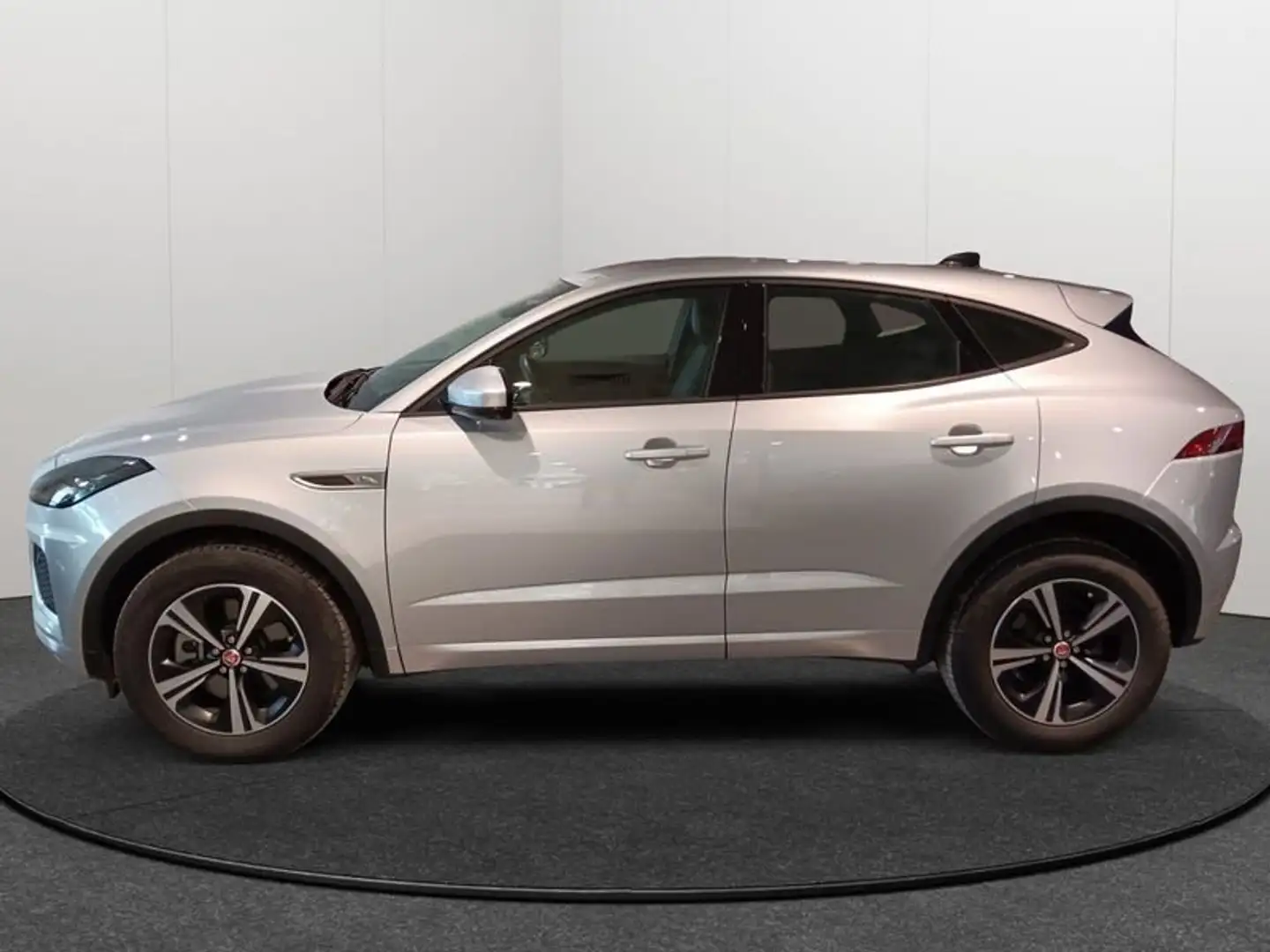 Jaguar E-Pace 2021 2.0d i4 mhev R-Dynamic S awd 163cv auto Ezüst - 2