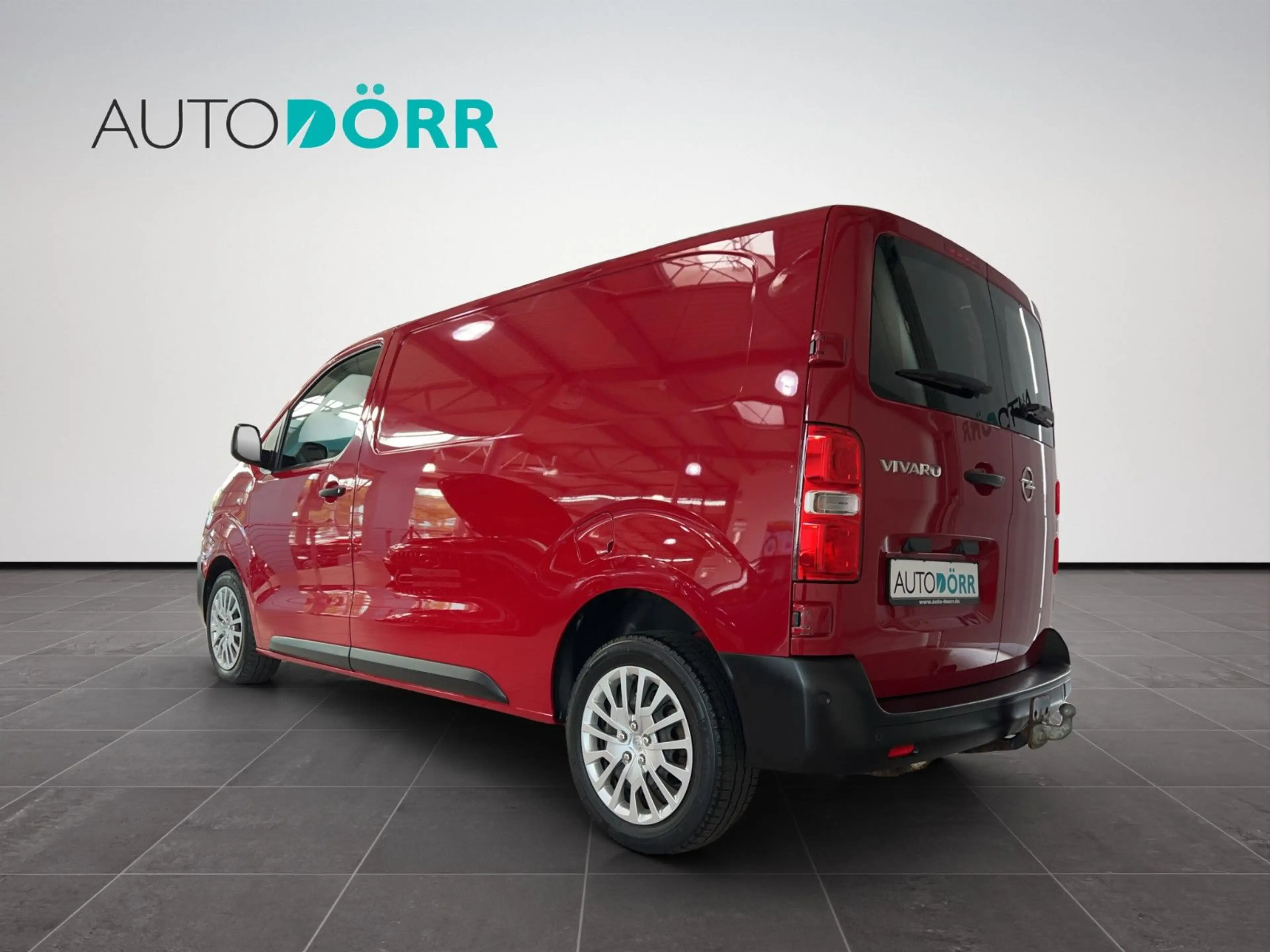 Opel Vivaro Cargo M Edition Holzboden+AHK+SHZ+Navi — photo 4
