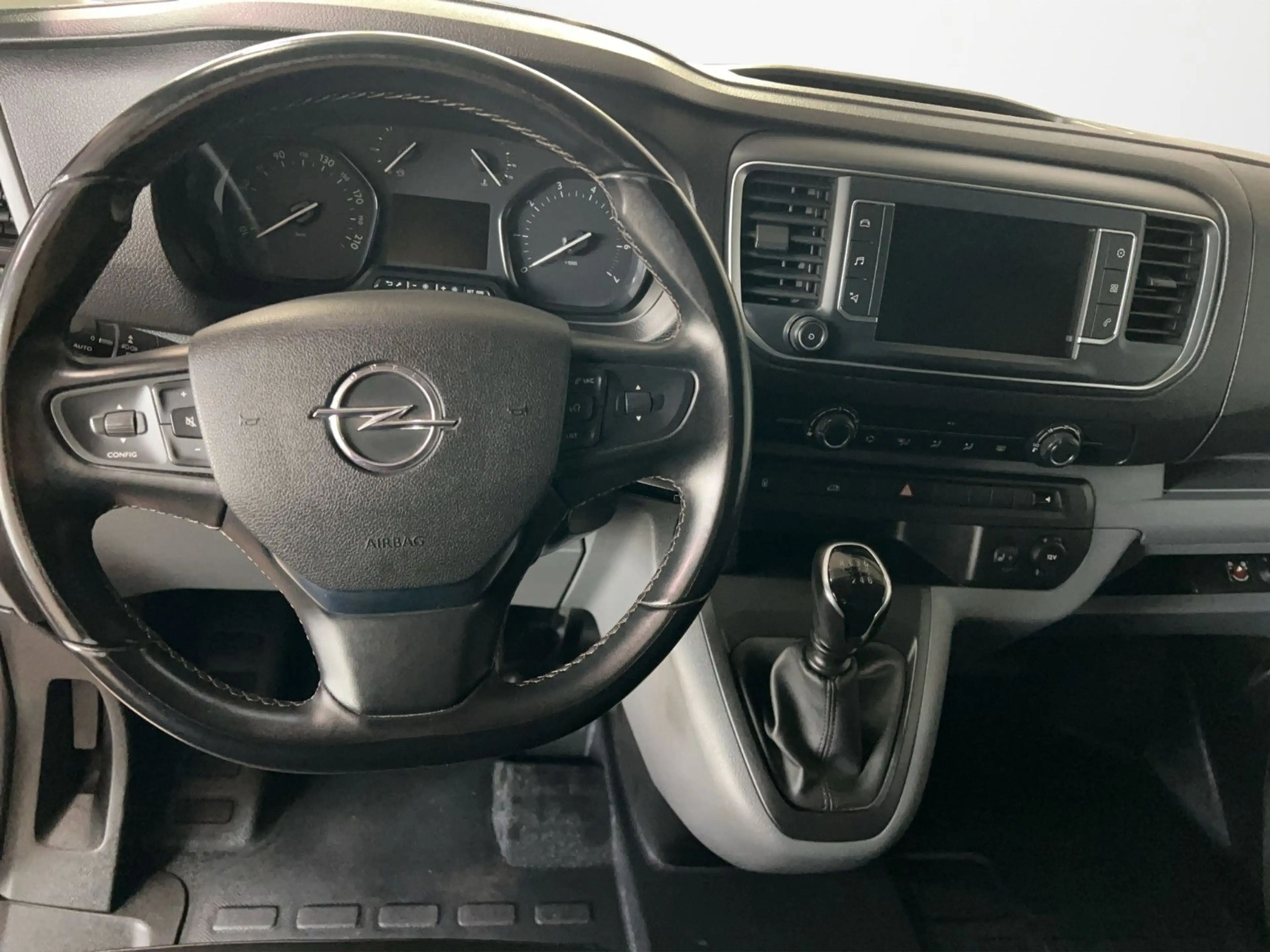 Opel Vivaro Cargo M Edition Holzboden+AHK+SHZ+Navi — photo 11