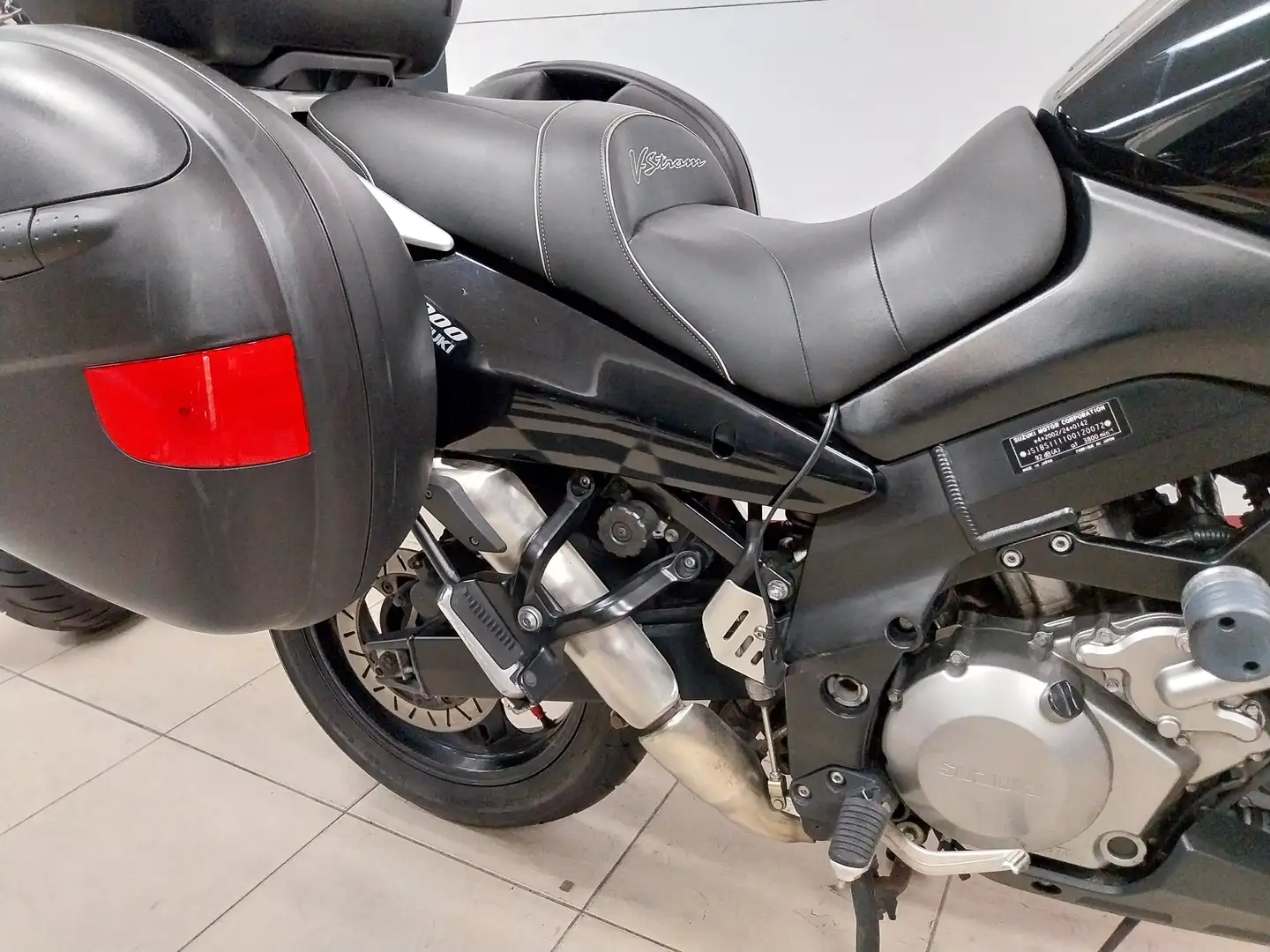 Suzuki V-Strom 1000 Czarny - 2