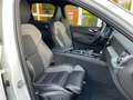 Volvo XC60 B4 Plus Dark 2WD ACC PANO 360° Allwetter Weiß - thumbnail 17