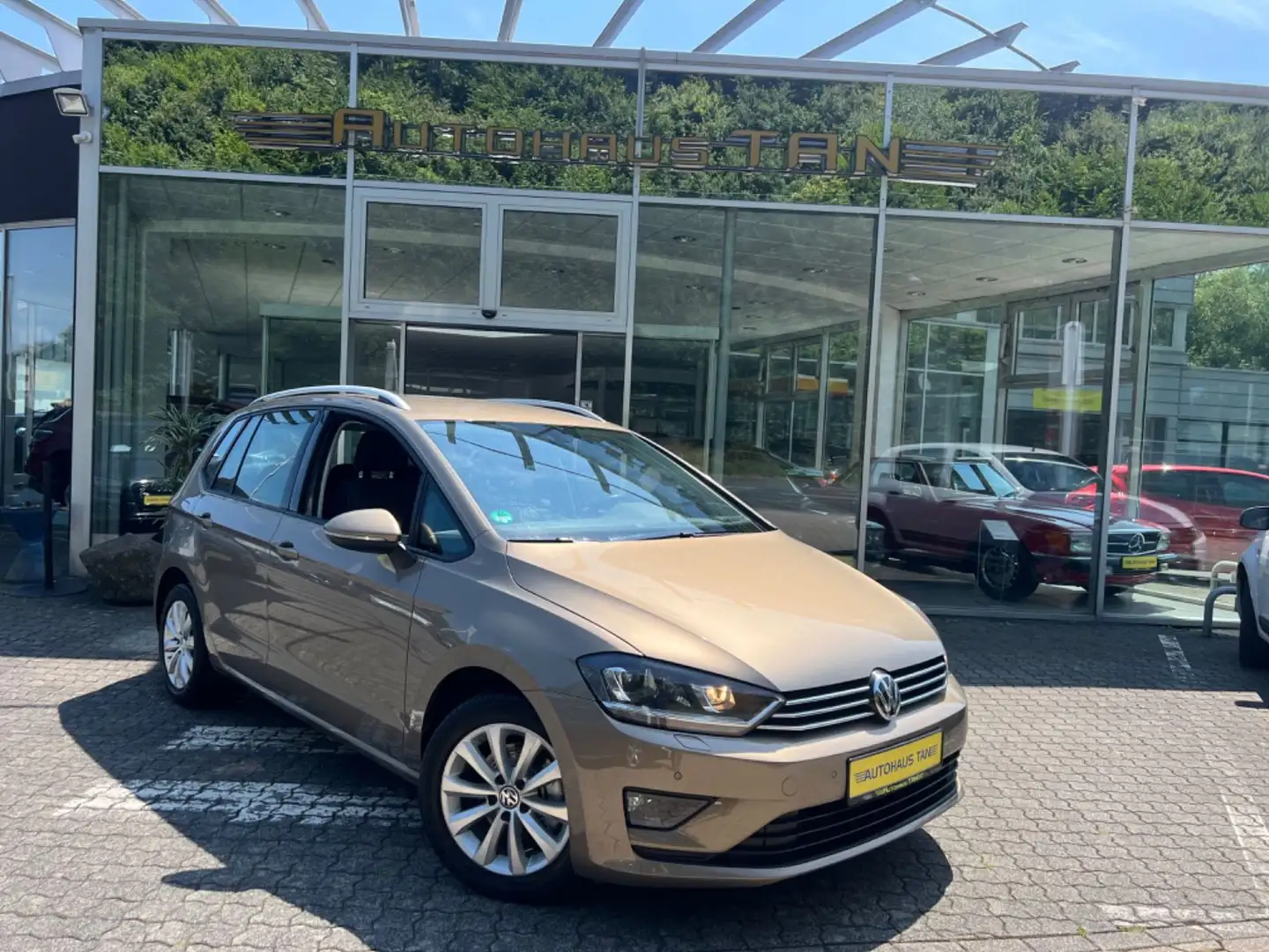 Volkswagen Golf Sportsvan VII Comfortline *MASSAGE-SITZE * Gold - 1