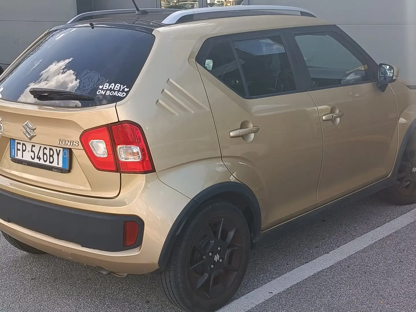 Suzuki Ignis Ignis III 20171.2 dualjet iTop 2wd Oro - 1