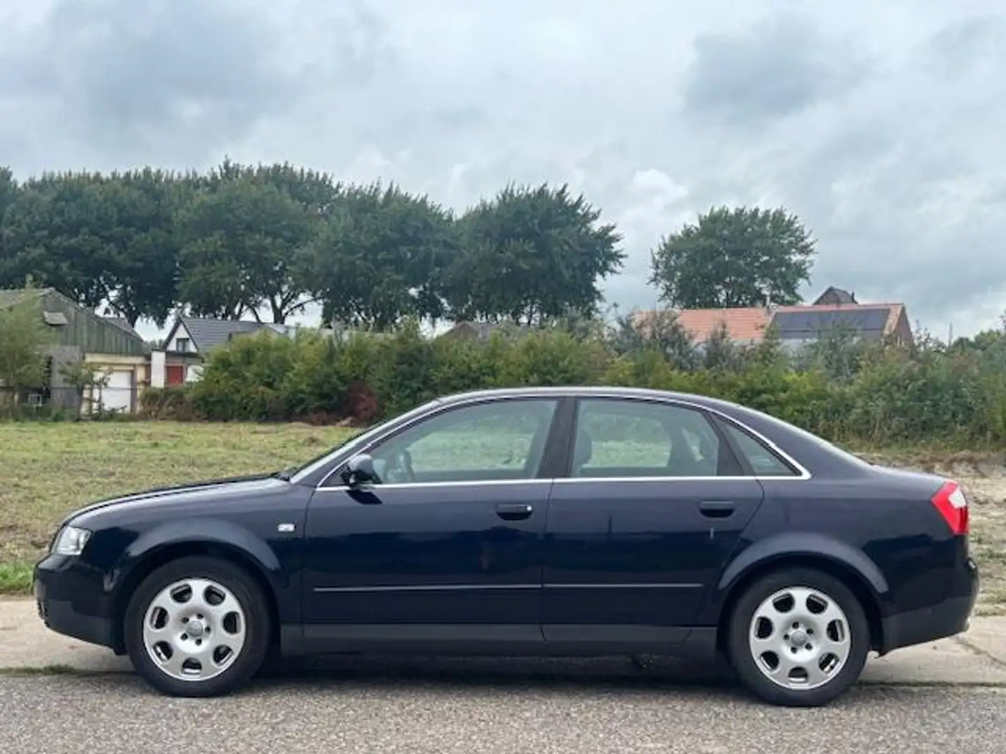 Audi A4 Limousine 2.4 Automaat ECC Audio/Bluetooth TCS EDS Bleu - 2