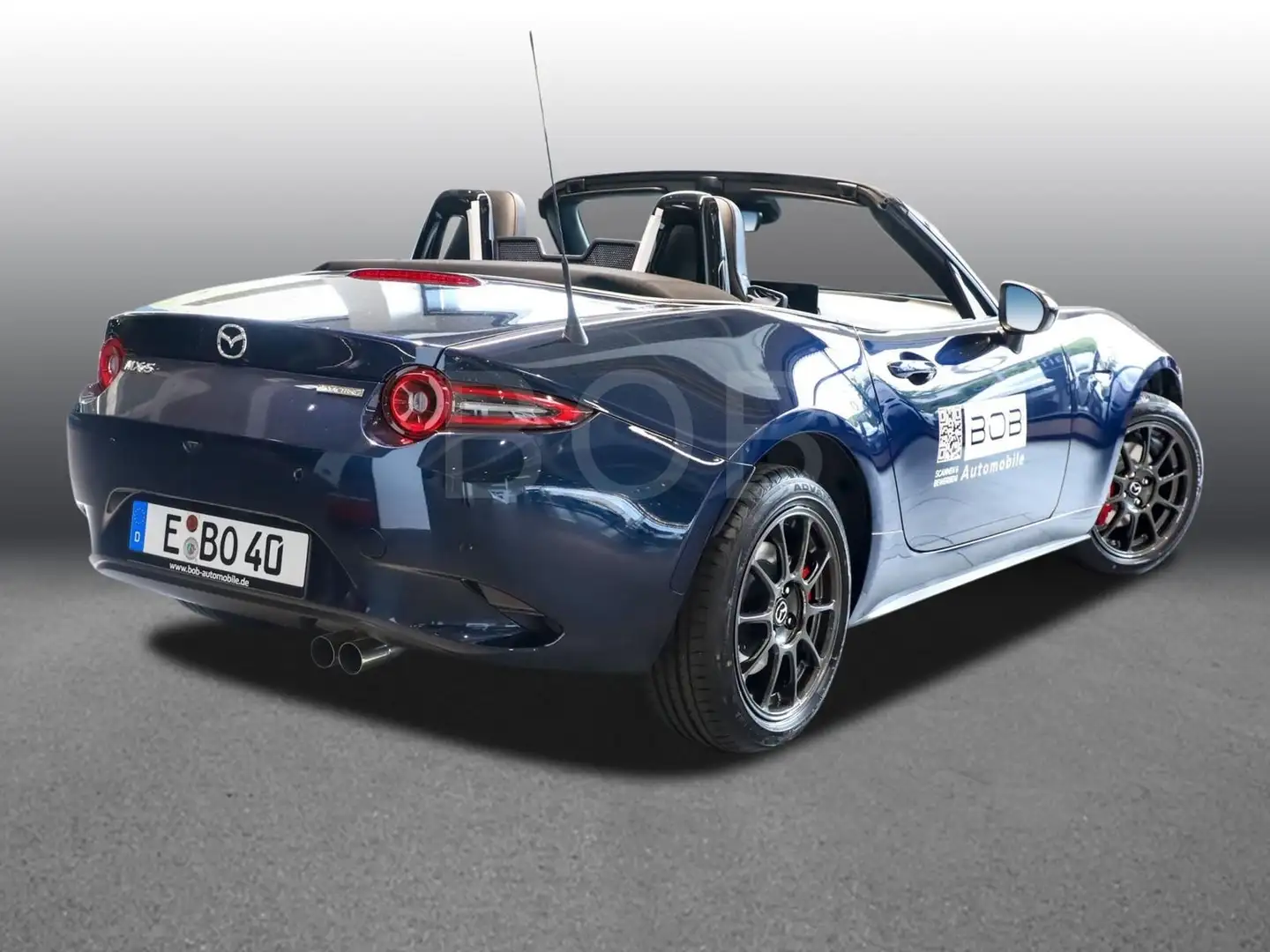 Mazda MX-5 1.5L SKYACTIV-G 132 6MT RWD Homura 8-fach bereift Blau - 2