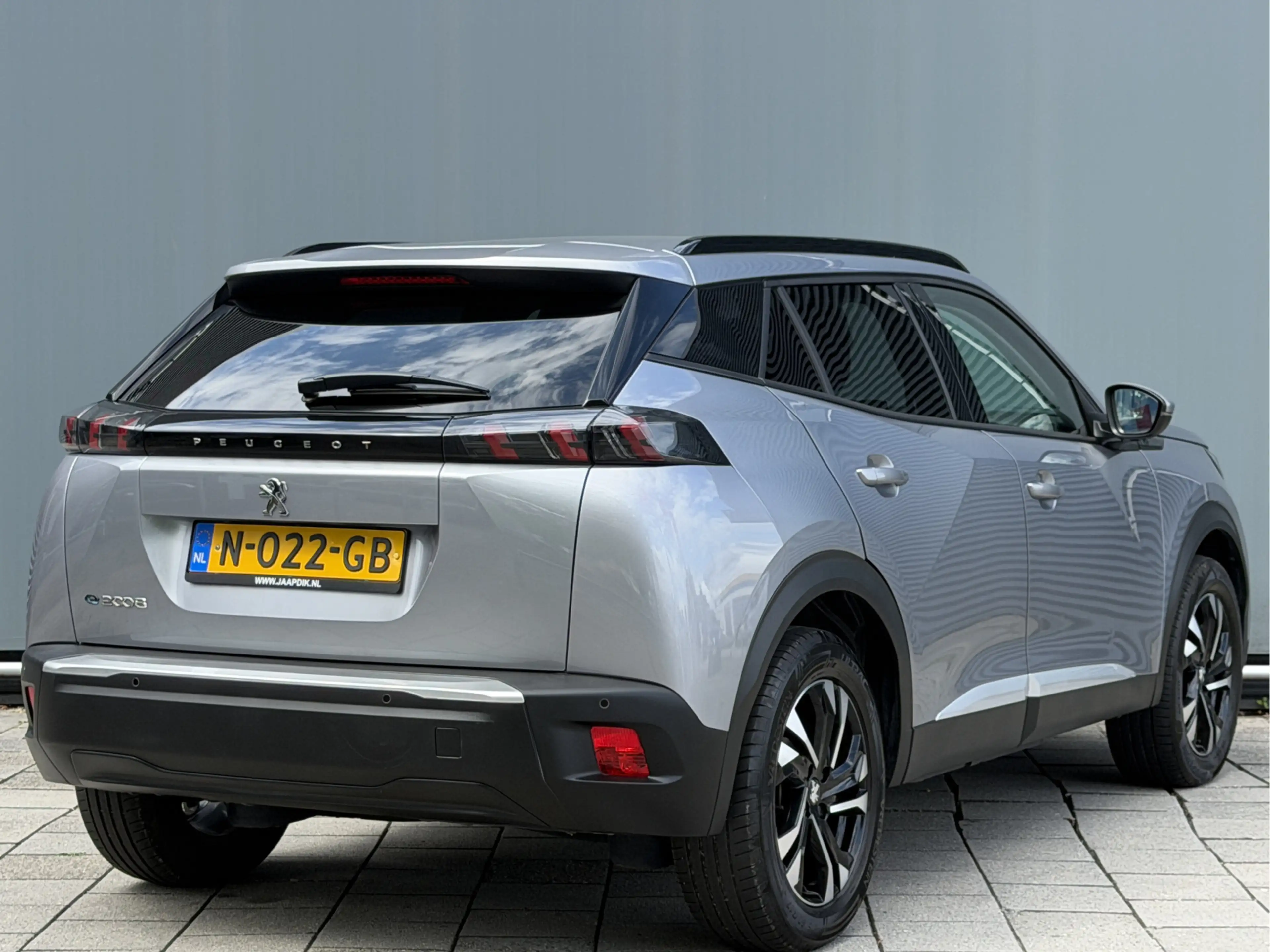 Peugeot e-2008 BWJ 10-2021 | EV 136PK Allure 50 kWh | CLIMA | CAR — photo 27