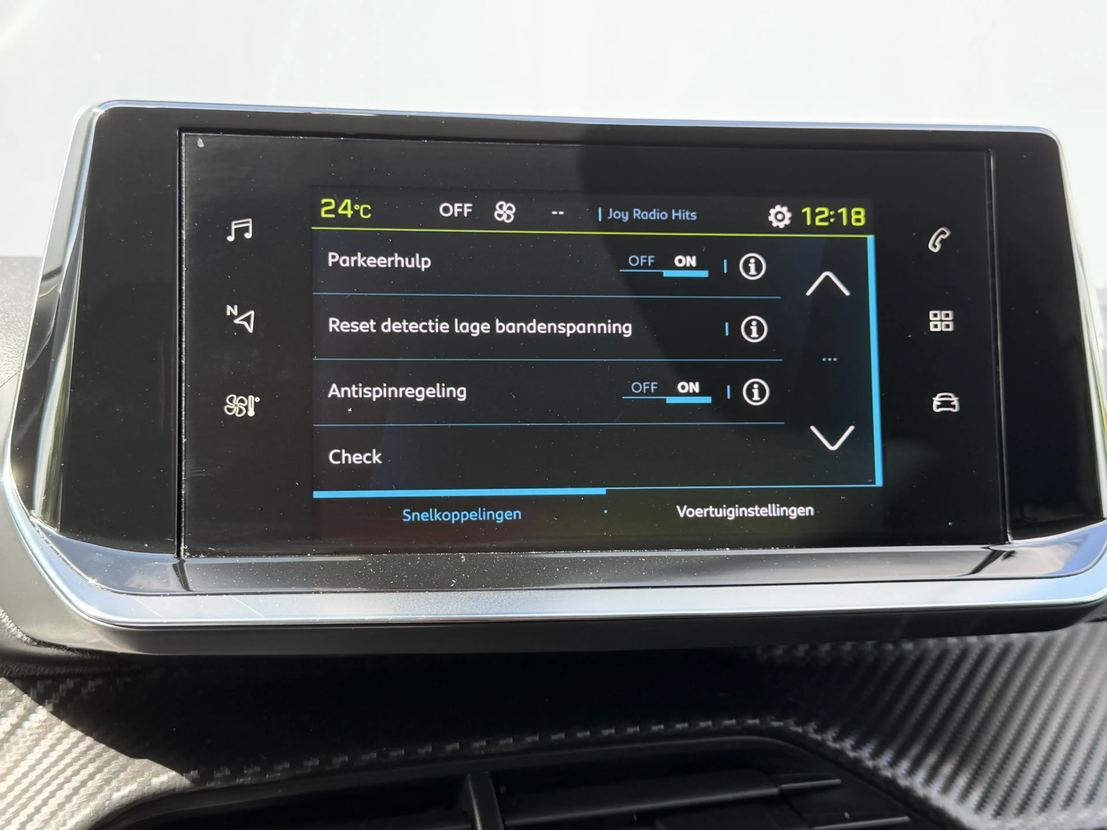 Peugeot e-2008 BWJ 10-2021 | EV 136PK Allure 50 kWh | CLIMA | CAR — photo 13