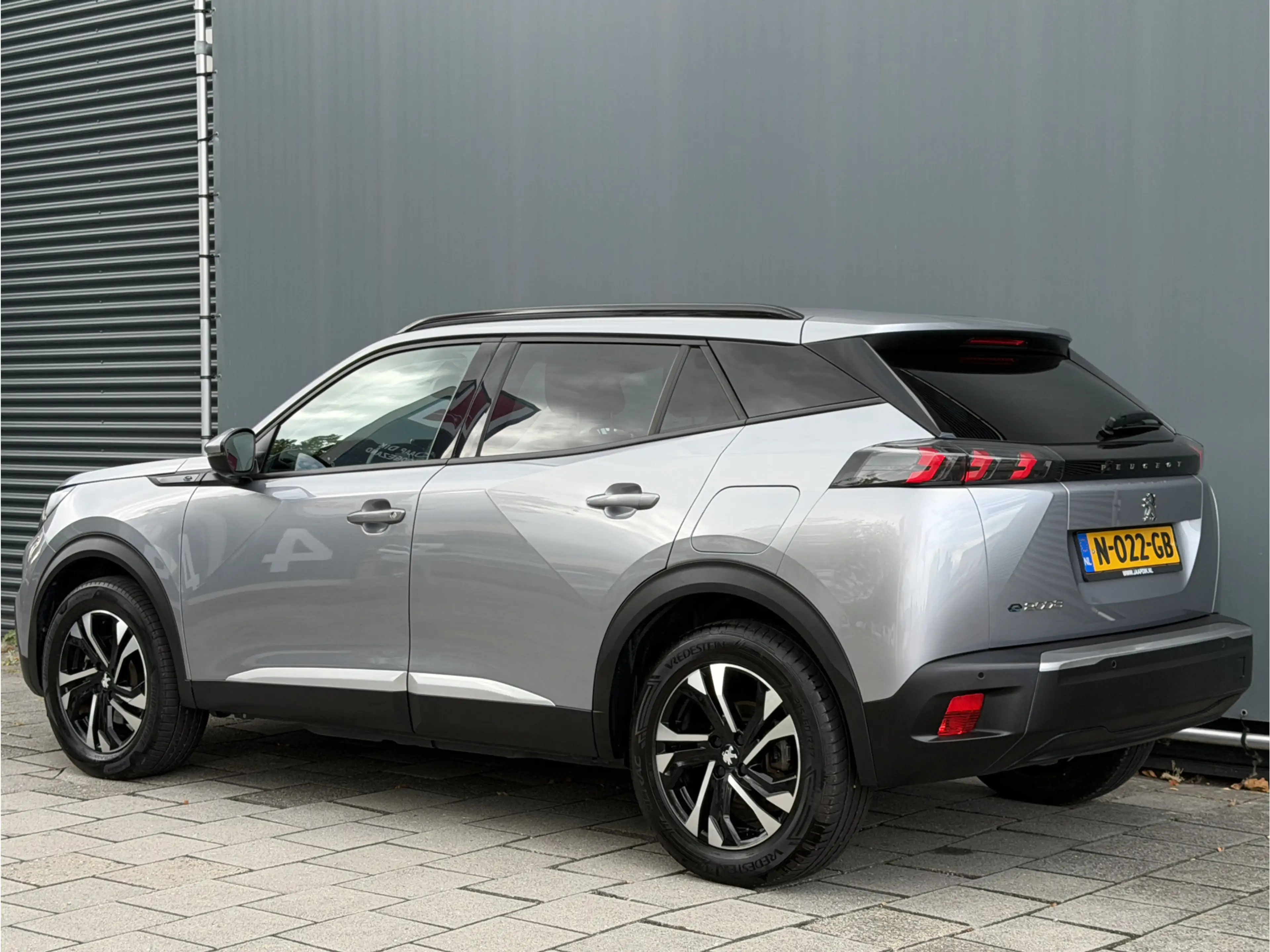 Peugeot e-2008 BWJ 10-2021 | EV 136PK Allure 50 kWh | CLIMA | CAR — photo 21