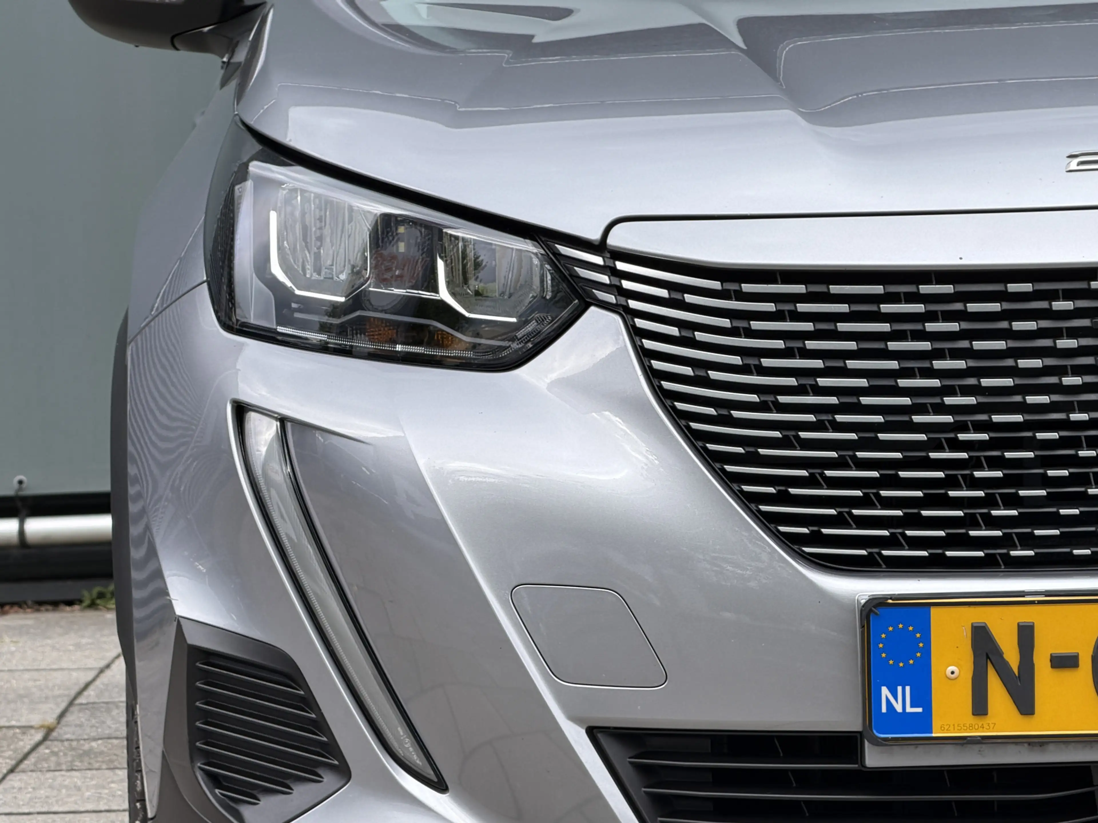 Peugeot e-2008 BWJ 10-2021 | EV 136PK Allure 50 kWh | CLIMA | CAR — photo 30