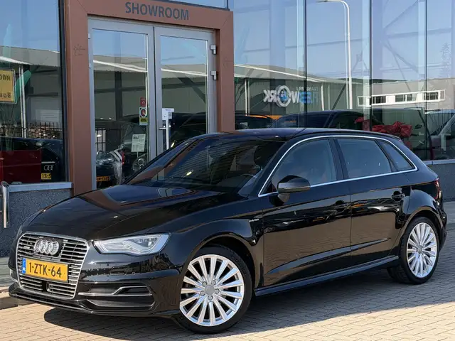Audi A3 view 3