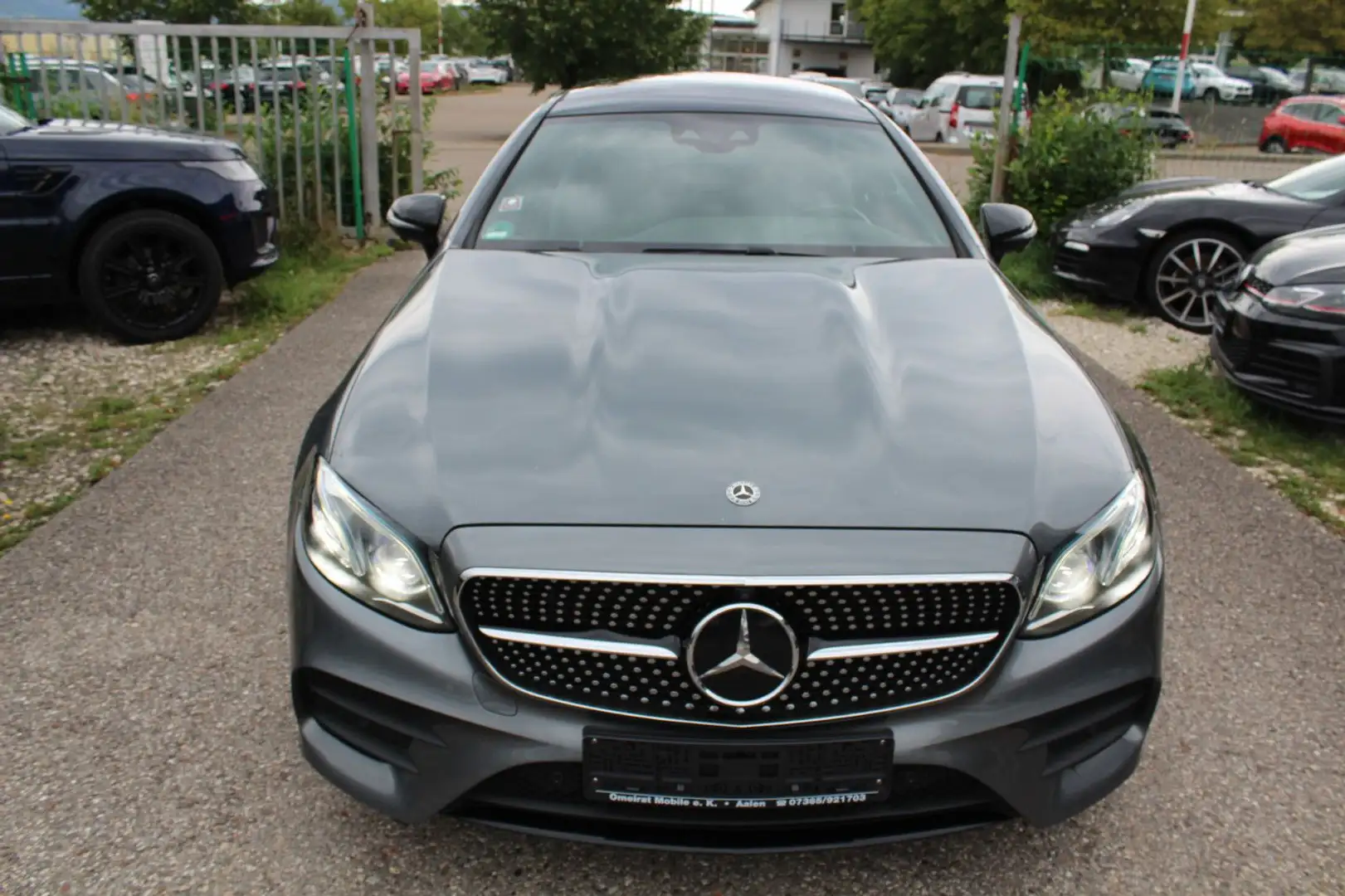 Mercedes-Benz E 400 4M Coupe AMG-Line/Pano/Sitzklima/HuD/Voll Gris - 2