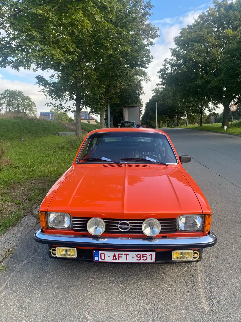Opel Kadett Coupé Arancione - 2