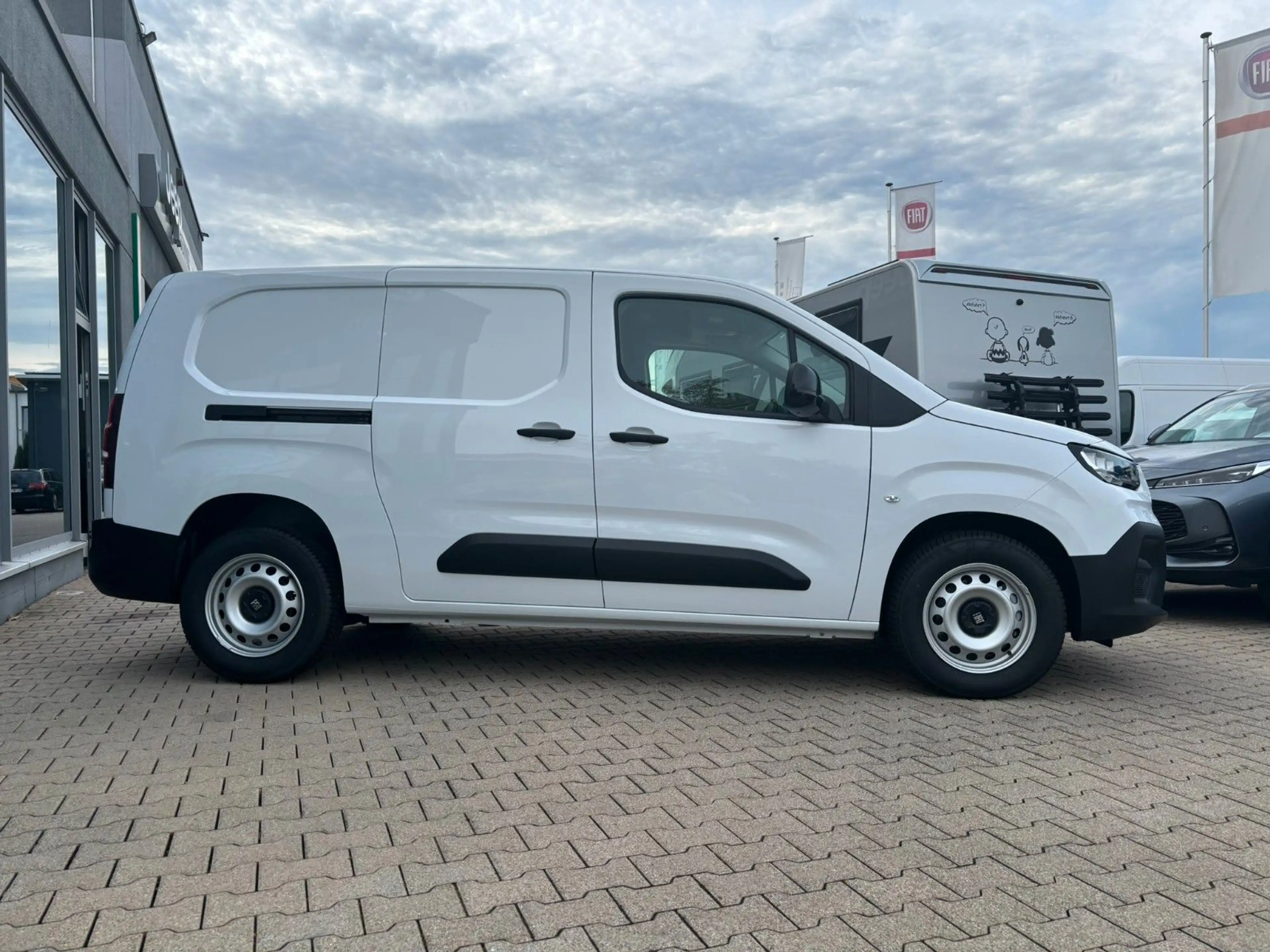 Fiat Doblo KaWa XL 1.5 Diesel 131PS AT — photo 4