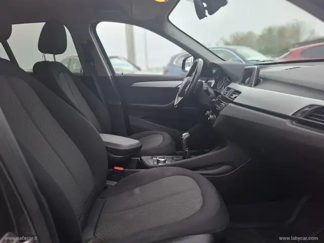 BMW X1 view 10