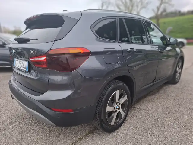 BMW X1 view 15