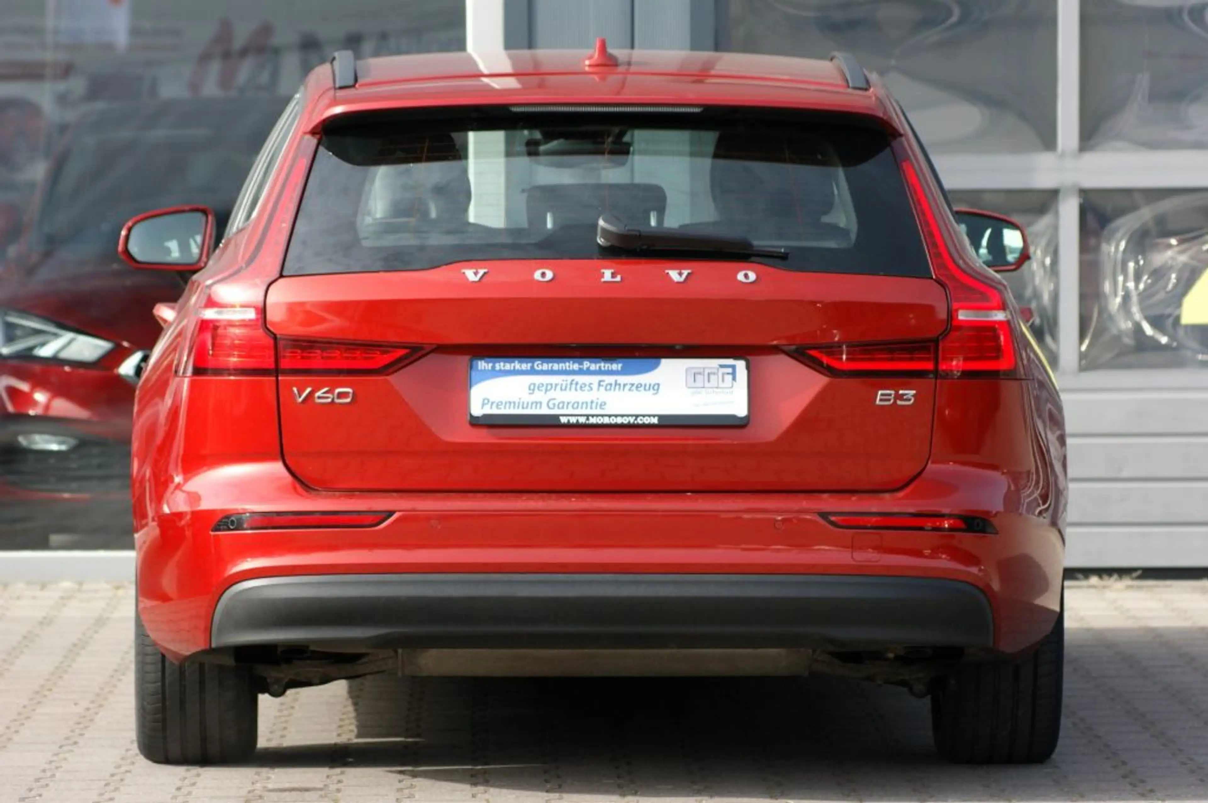 Volvo V60 B3 B DKG Core — photo 6