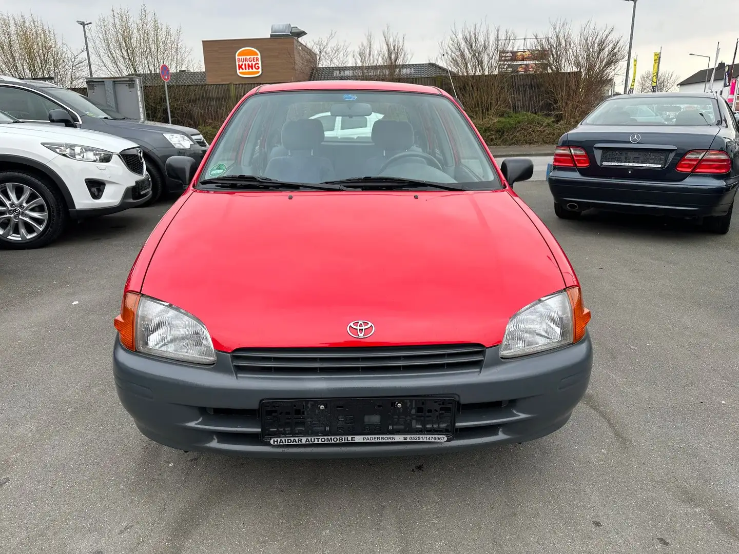Toyota Starlet Red - 2