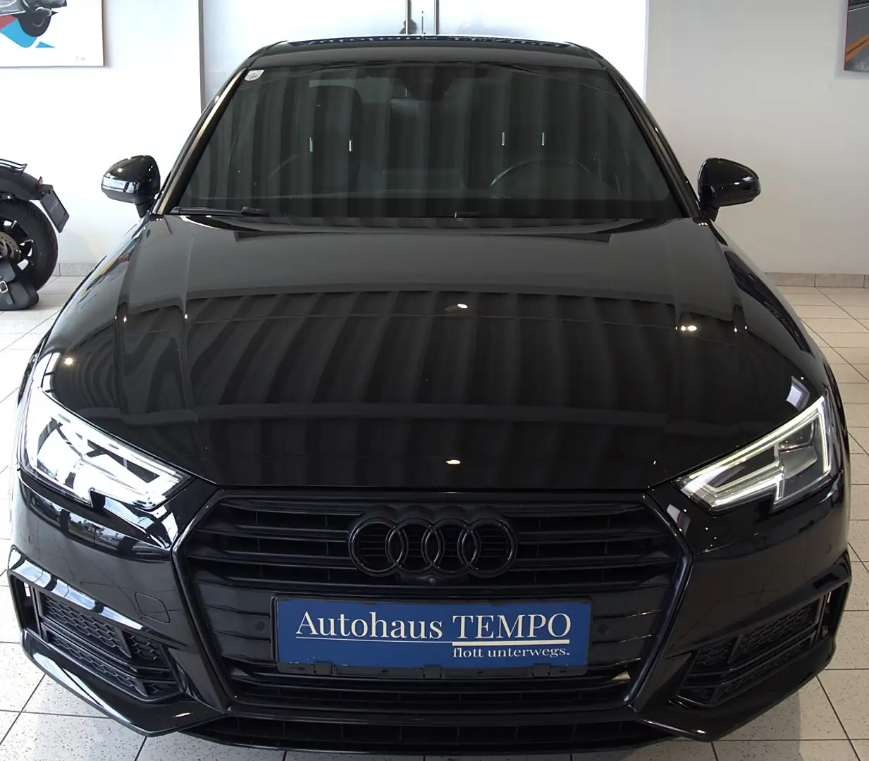 Audi A4 3,0 TDI S-tronic Design -- 3xS-Line-Fahrzeug wi... Schwarz - 2