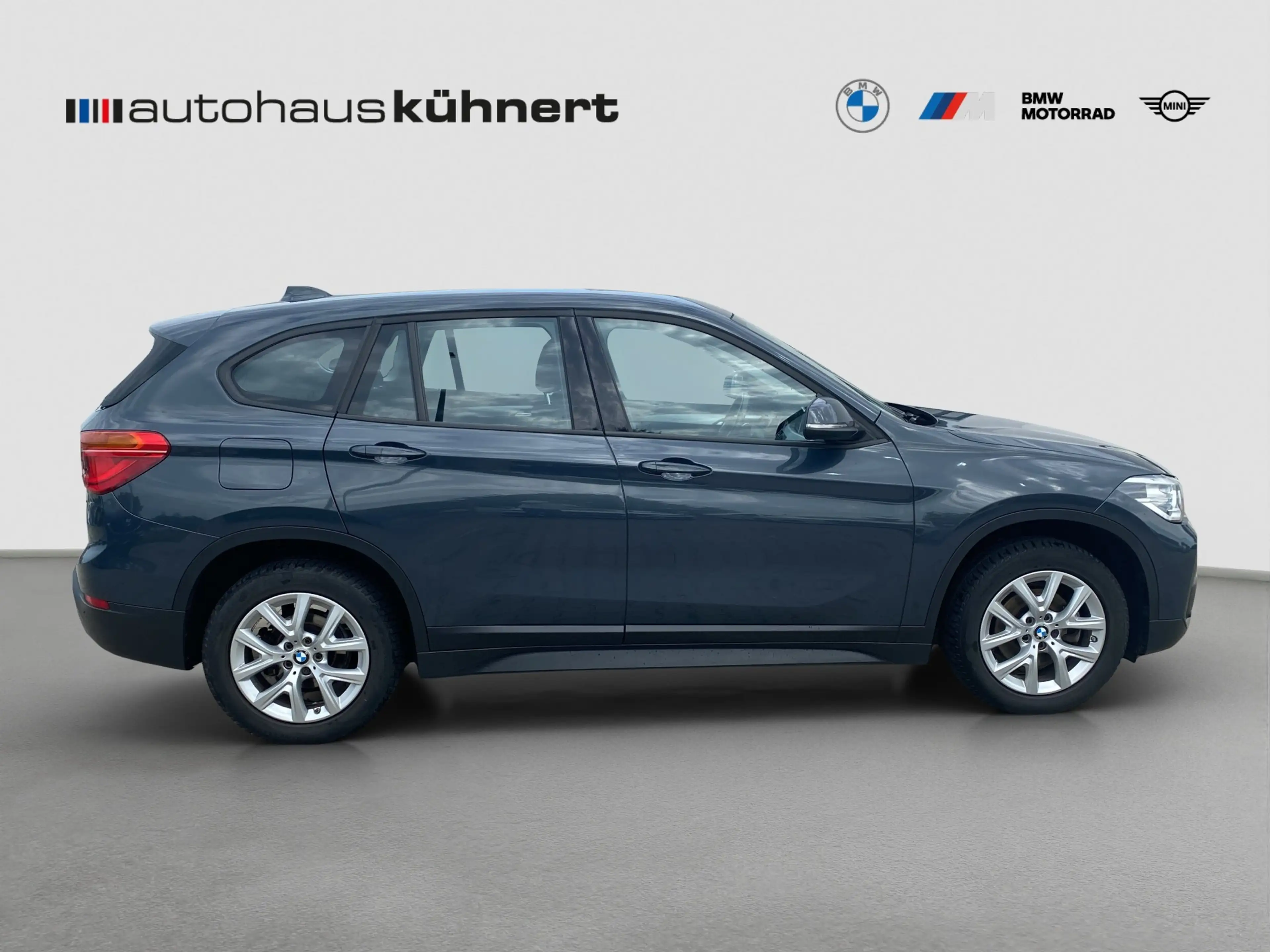 BMW X1 sDrive18i Advantage LED AHK Navi PDC RFK Tempo — photo 8