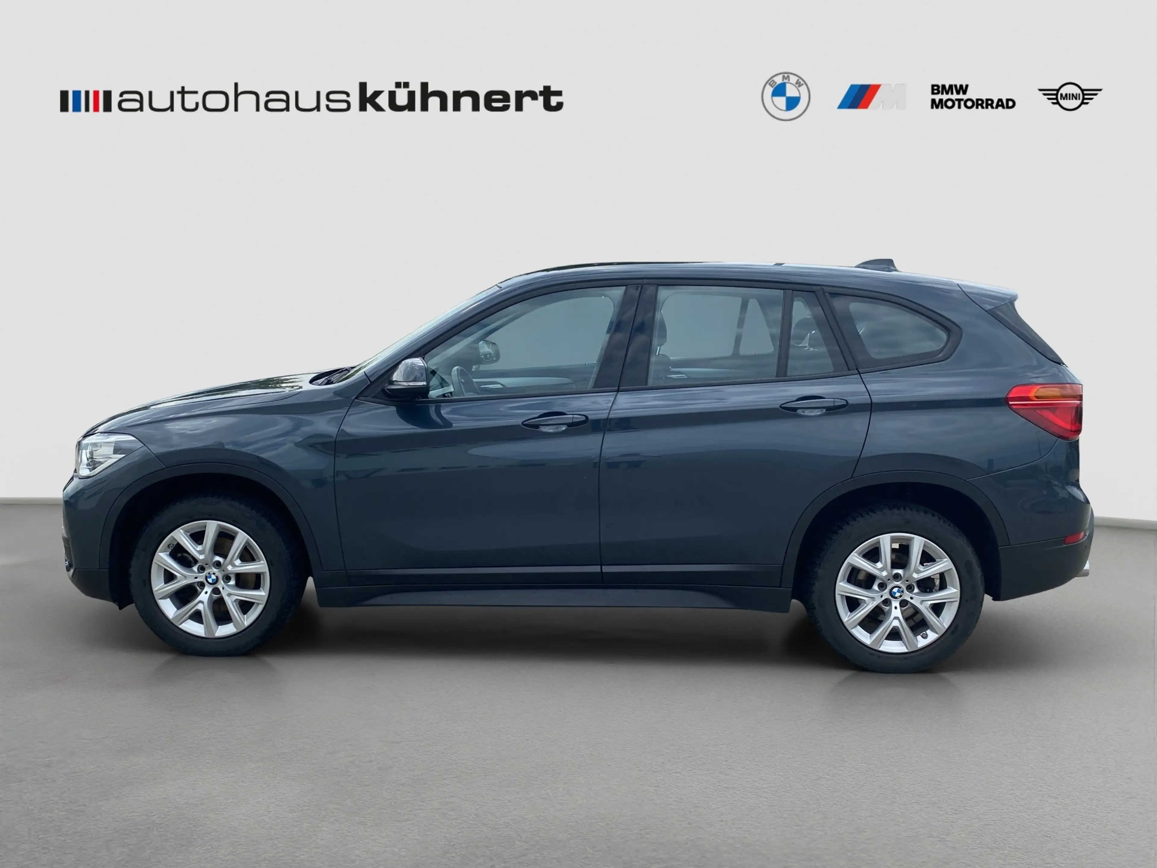 BMW X1 sDrive18i Advantage LED AHK Navi PDC RFK Tempo — photo 4