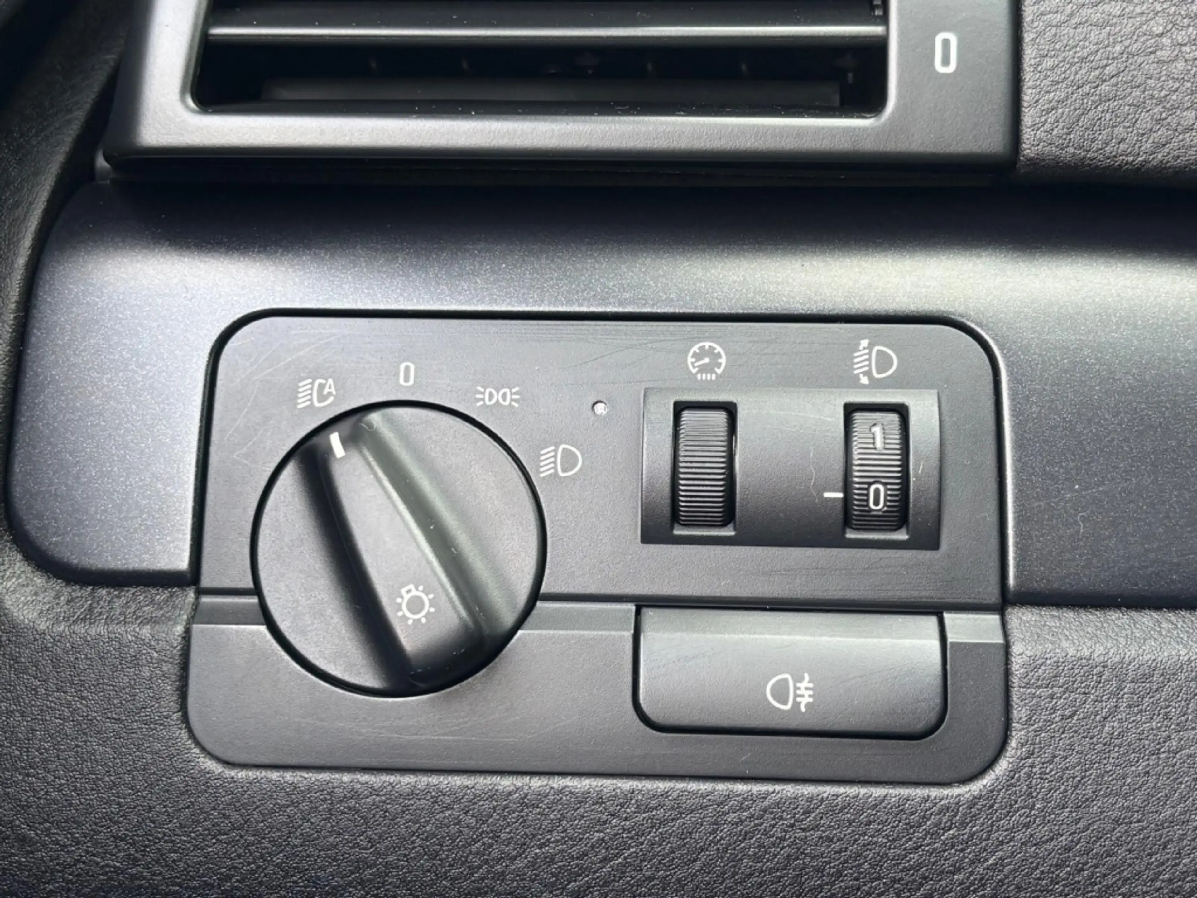 BMW 316 3-serie 316i Lifestyle Edition 2003 Facelift Sedan — photo 14