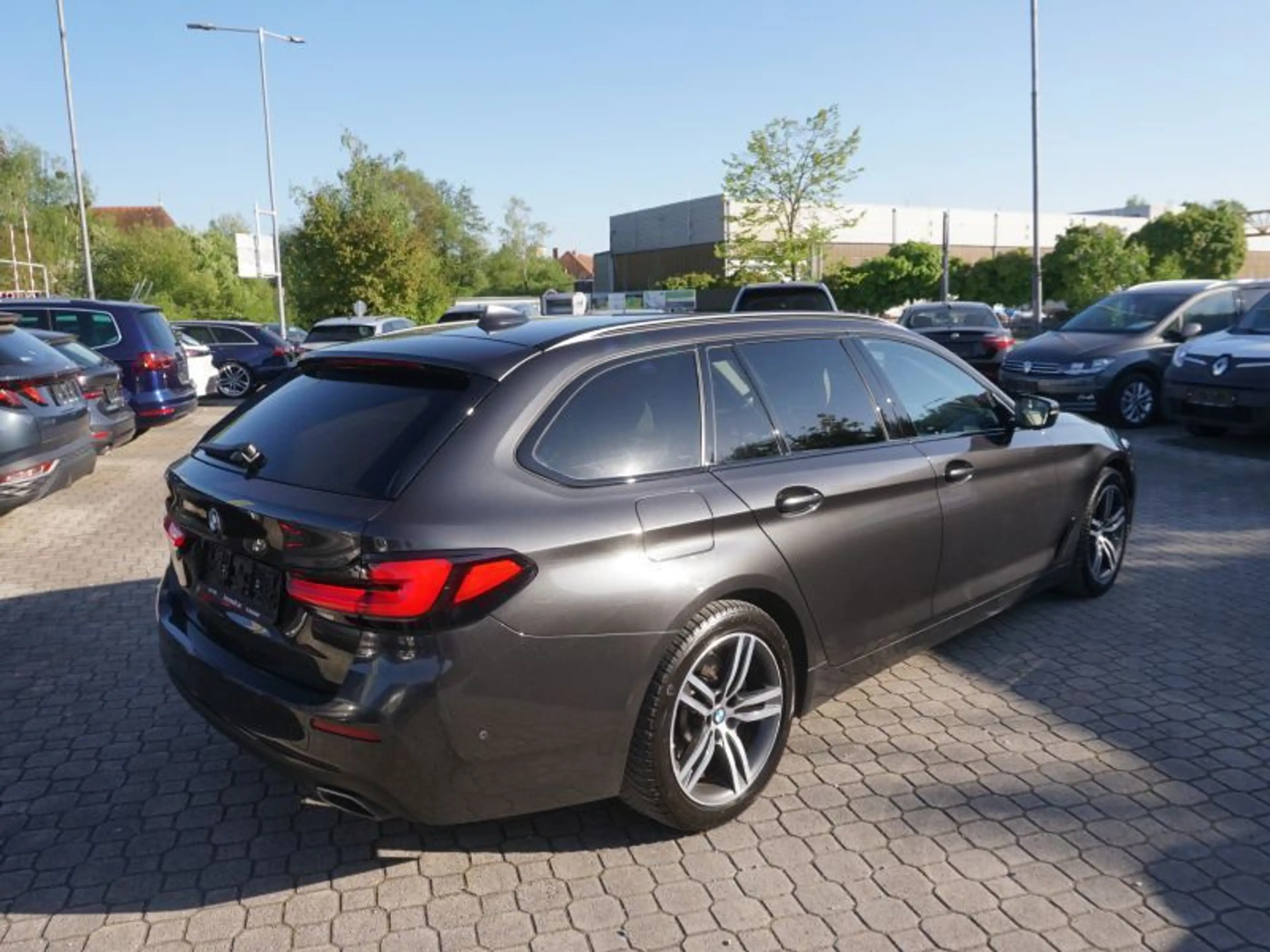 BMW 518 d Touring Aut. *2022er+TOPAUSSTATTUNG* — photo 4