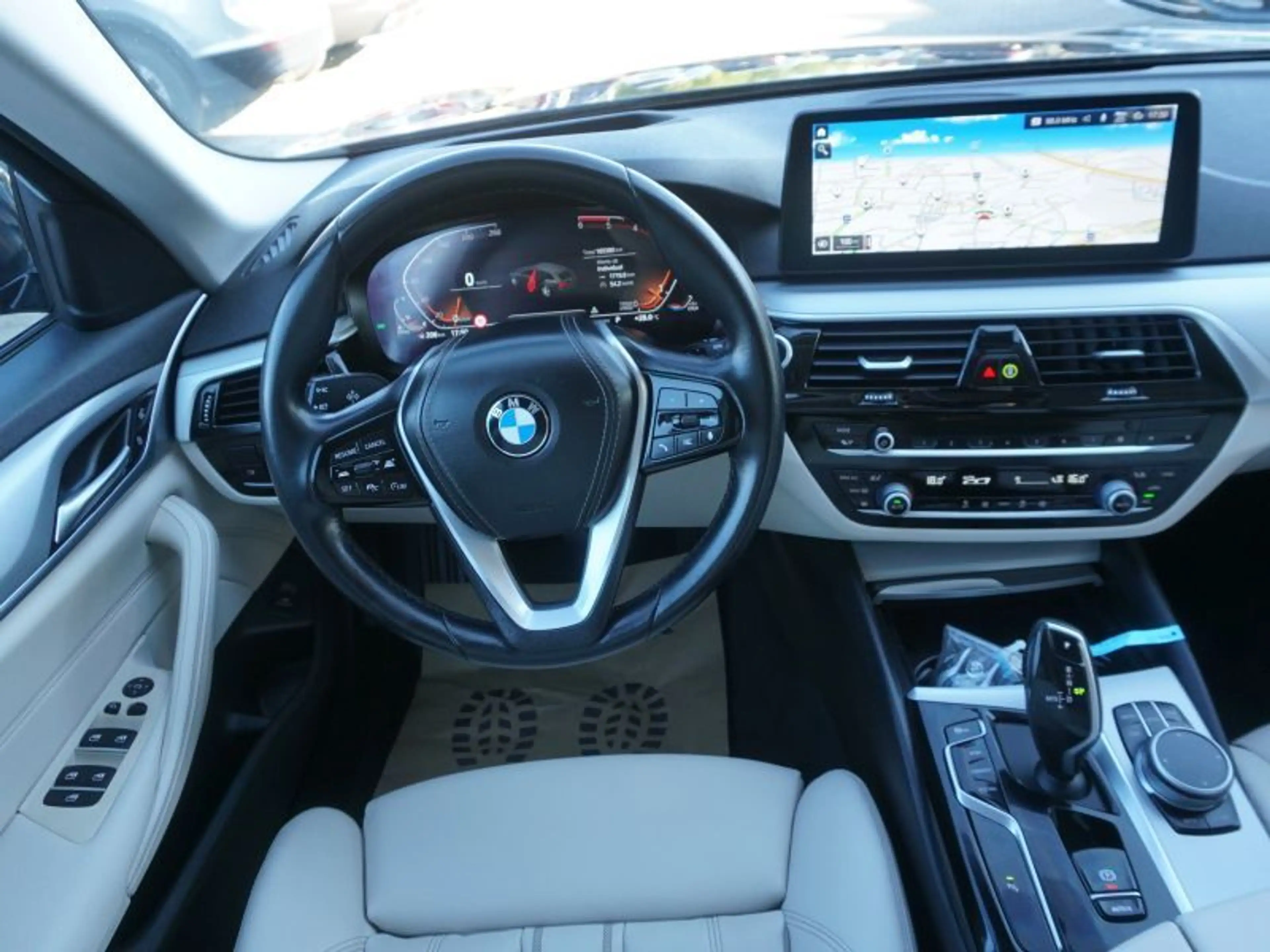 BMW 518 d Touring Aut. *2022er+TOPAUSSTATTUNG* — photo 9