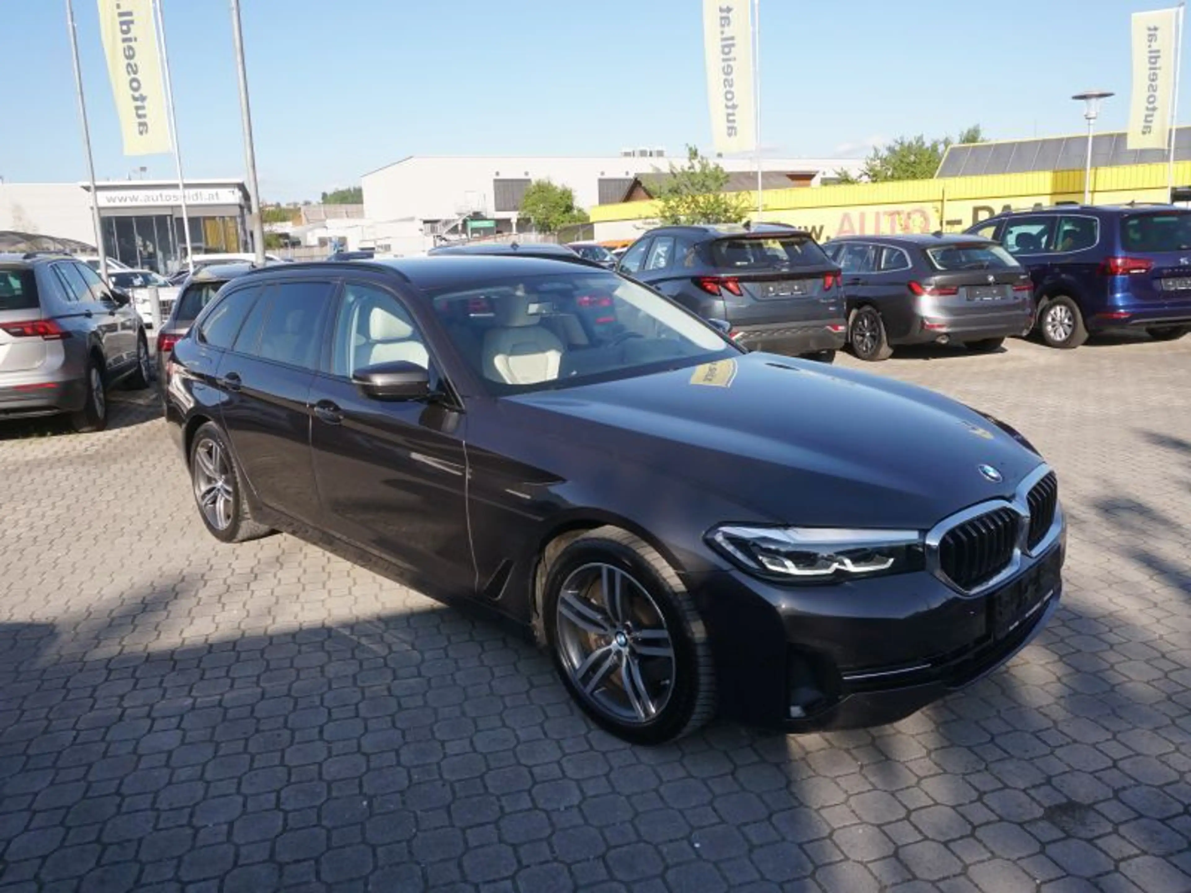 BMW 518 d Touring Aut. *2022er+TOPAUSSTATTUNG* — photo 3