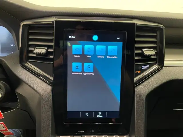 Volkswagen Amarok view 10