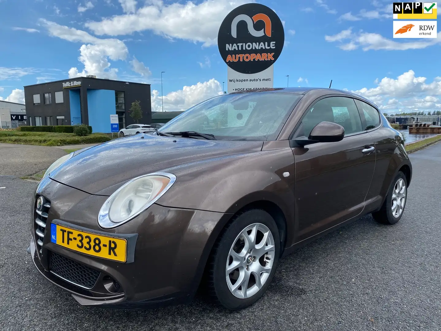Alfa Romeo MiTo 2011* 1.3 JTDm Distinctive * LMV * AIRCO * VOLLEDE Bruin - 1